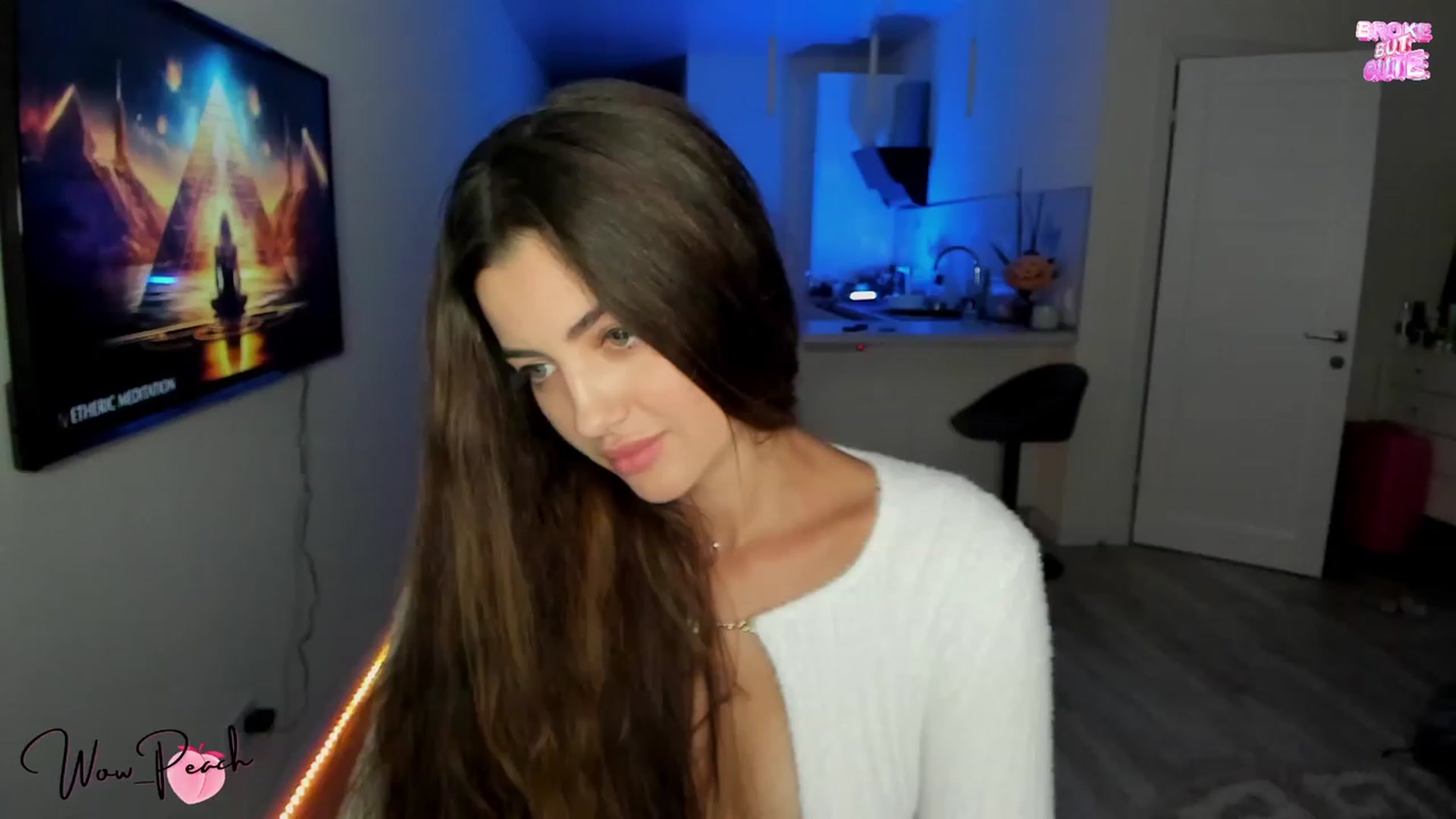 Gallery image thumbnail from wow_peach's myfreecams stream on, 10/07/2023, 18:50 image 13 of 20