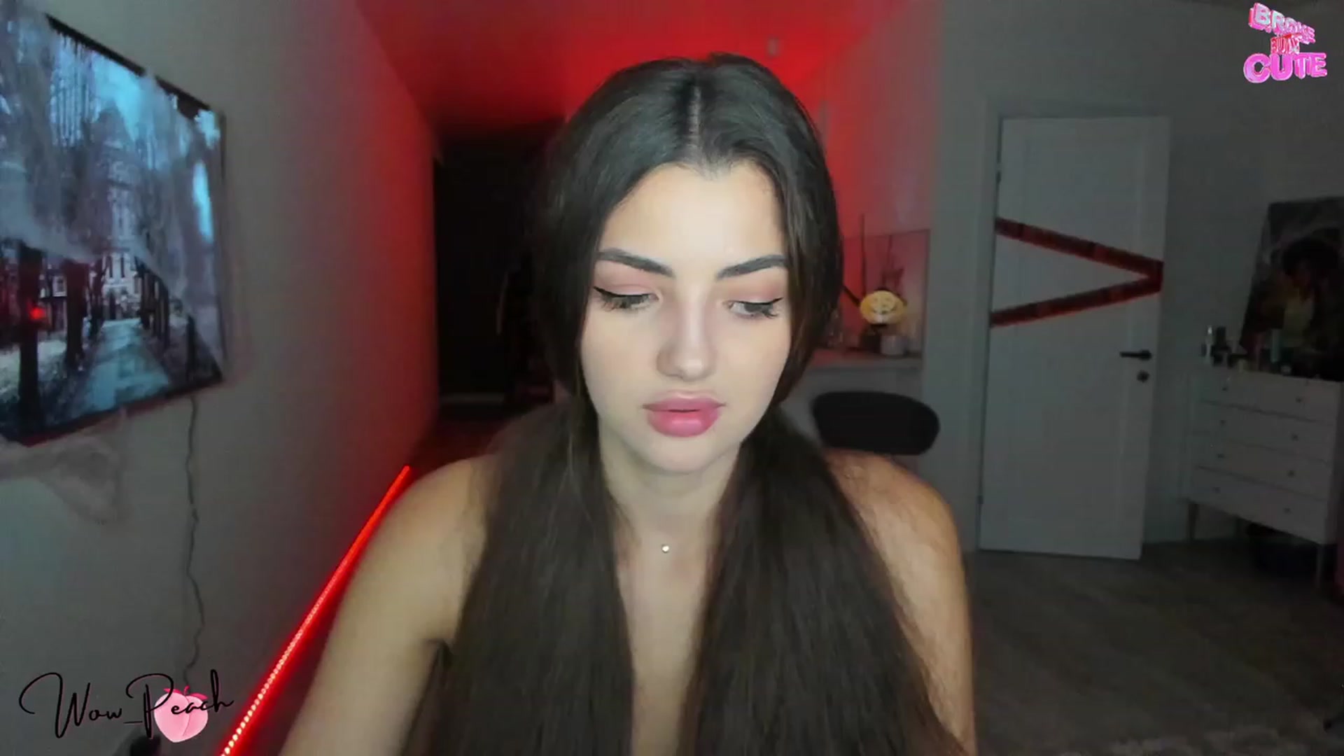 Gallery image thumbnail from wow_peach's myfreecams stream on, 10/08/2023, 16:01 image 2 of 20