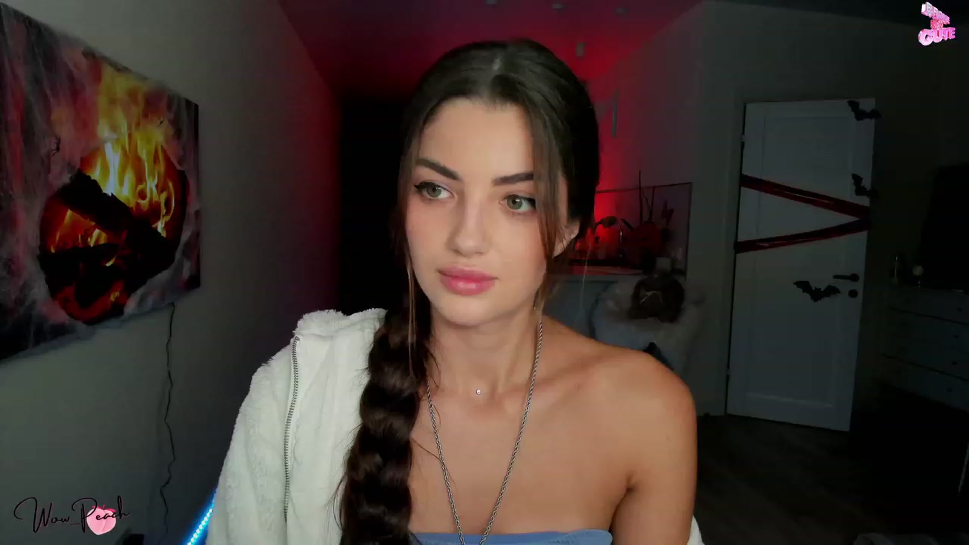 Gallery image thumbnail from wow_peach's myfreecams stream on, 10/21/2023, 15:19 image 19 of 20