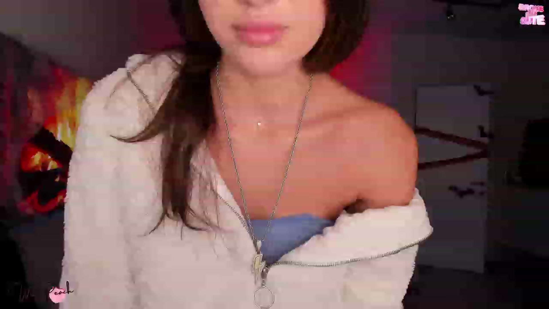 Gallery image thumbnail from wow_peach's myfreecams stream on, 10/21/2023, 16:36 image 19 of 20