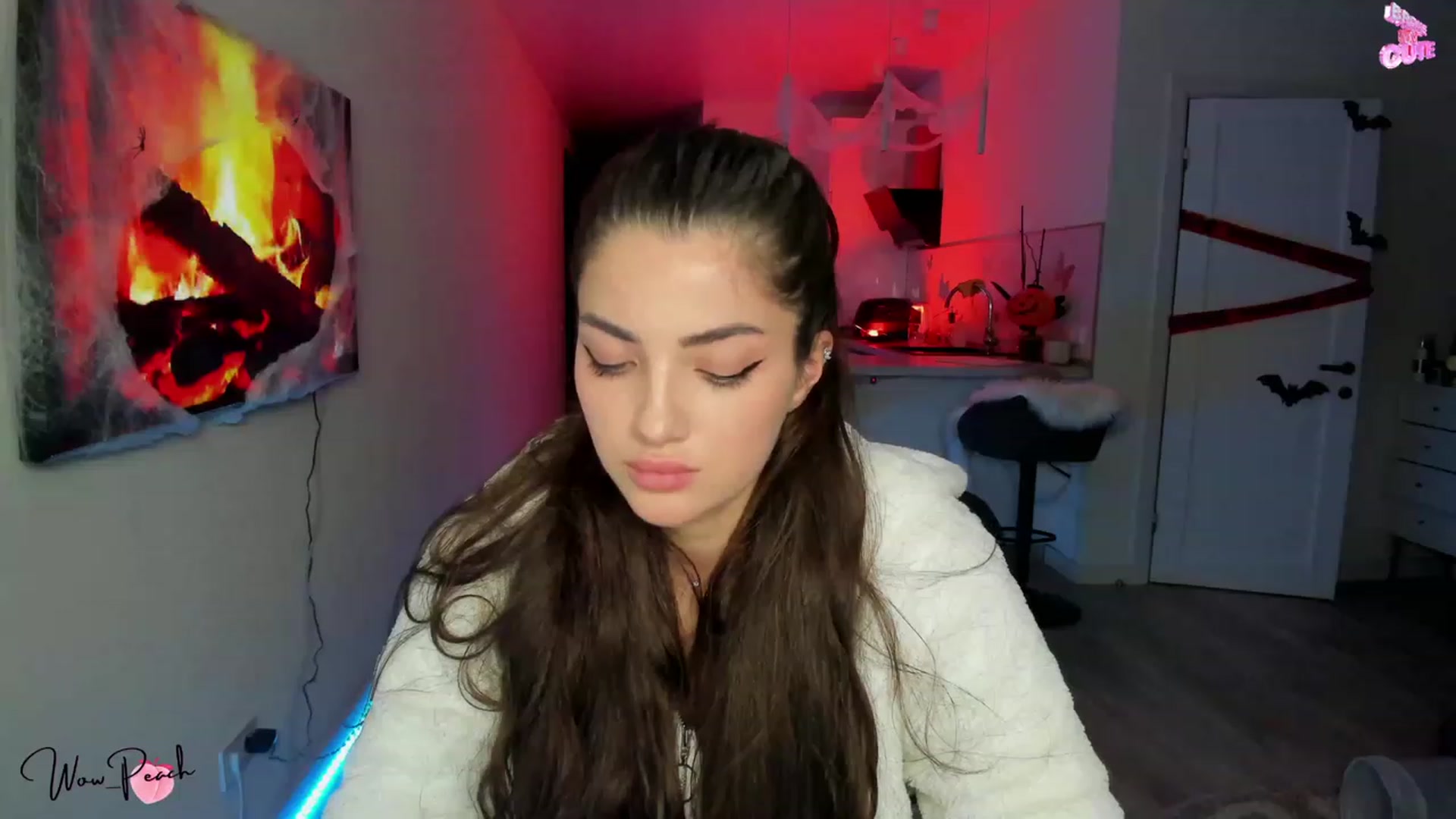 Gallery image thumbnail from wow_peach's myfreecams stream on, 10/21/2023, 21:07 image 20 of 20