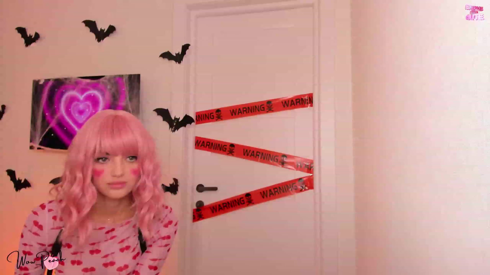 Gallery image thumbnail from wow_peach's myfreecams stream on, 10/31/2023, 15:25 image 12 of 20