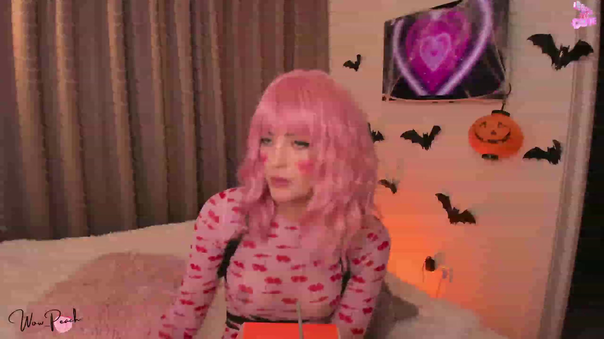 Gallery image thumbnail from wow_peach's myfreecams stream on, 10/31/2023, 18:52 image 3 of 20
