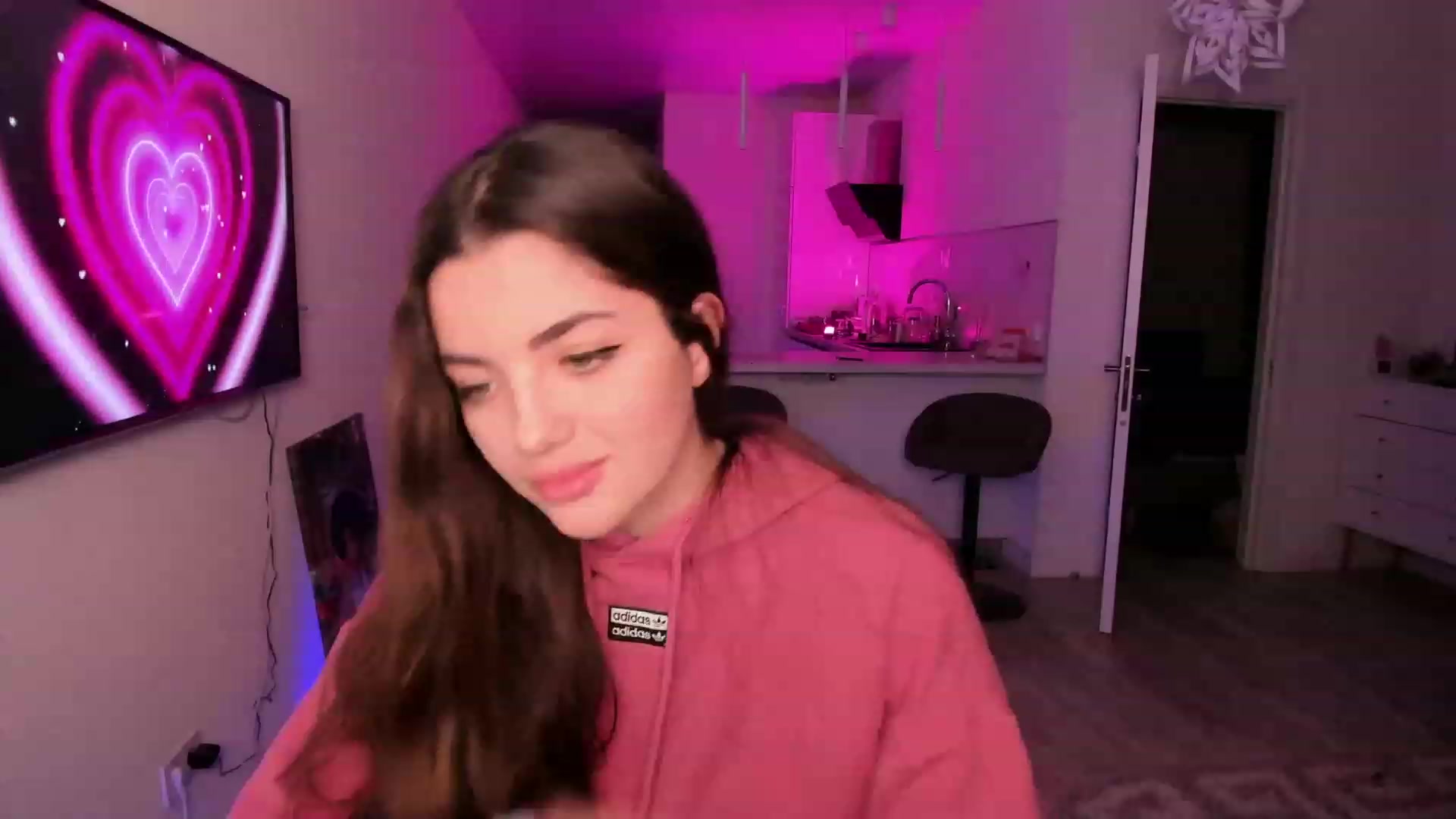 Gallery image thumbnail from wow_peach's myfreecams stream on, 01/15/2024, 16:49 image 10 of 20