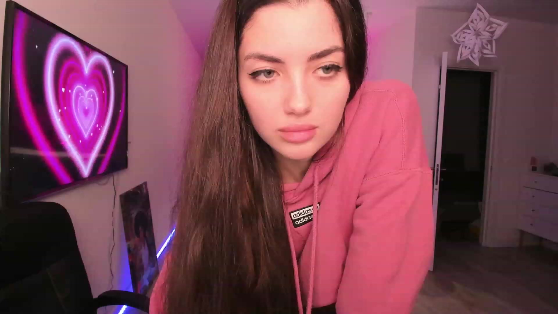 Gallery image thumbnail from wow_peach's myfreecams stream on, 01/15/2024, 18:35 image 9 of 20