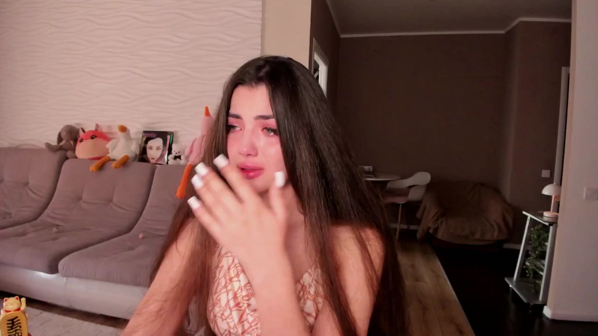 Gallery image thumbnail from wow_peach's myfreecams stream on, 05/06/2024, 13:35 image 17 of 20