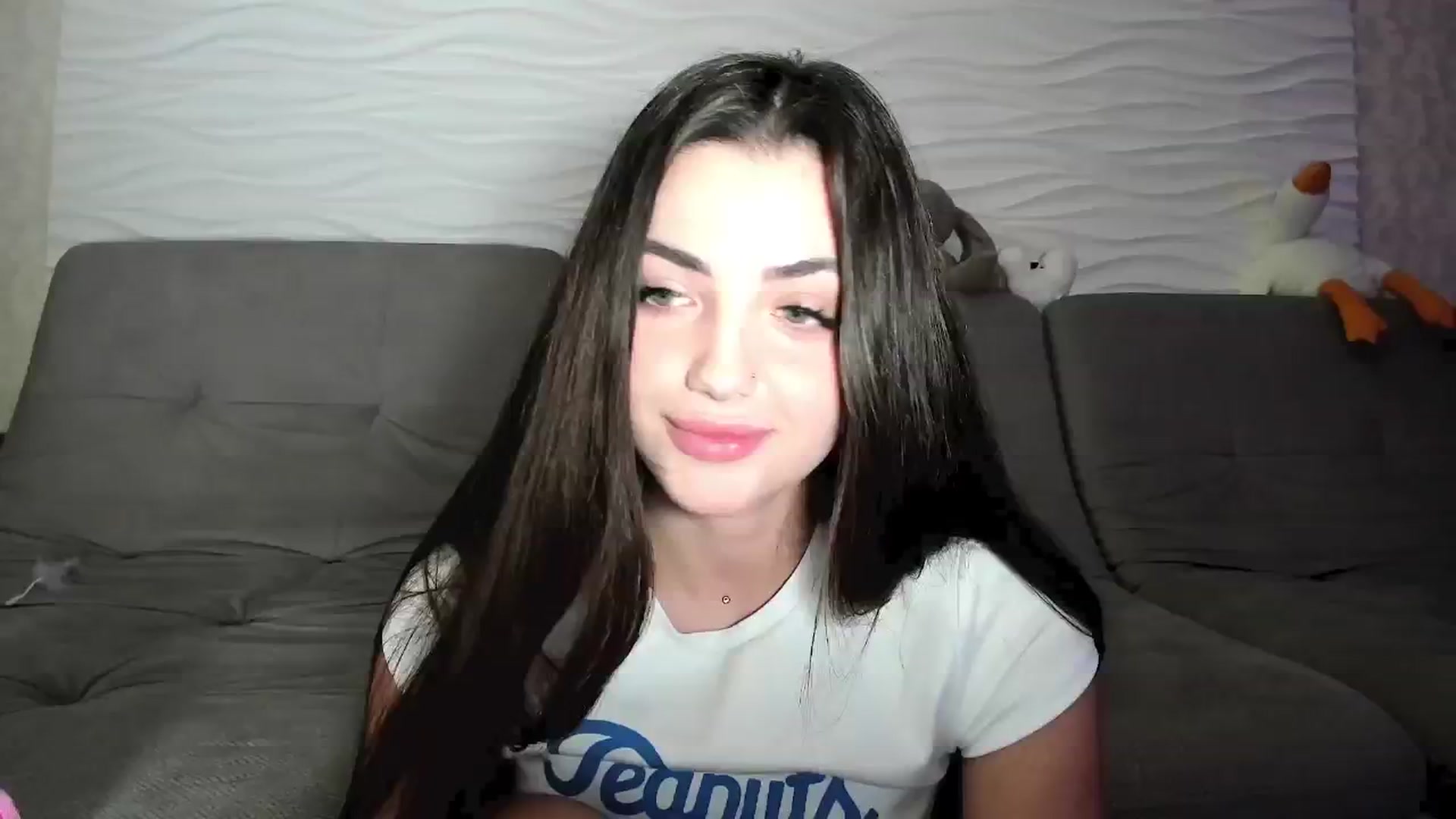 Gallery image thumbnail from wow_peach's myfreecams stream on, 05/18/2024, 18:13 image 16 of 20