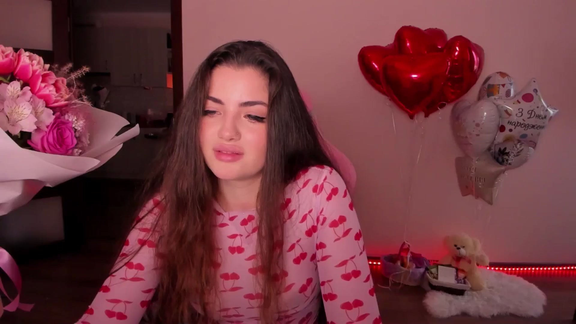 Gallery image thumbnail from wow_peach's myfreecams stream on, 02/13/2025, 16:19 image 2 of 20