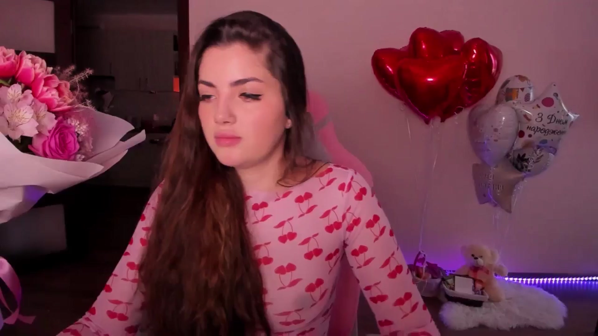Gallery image thumbnail from wow_peach's myfreecams stream on, 02/13/2025, 16:19 image 4 of 20