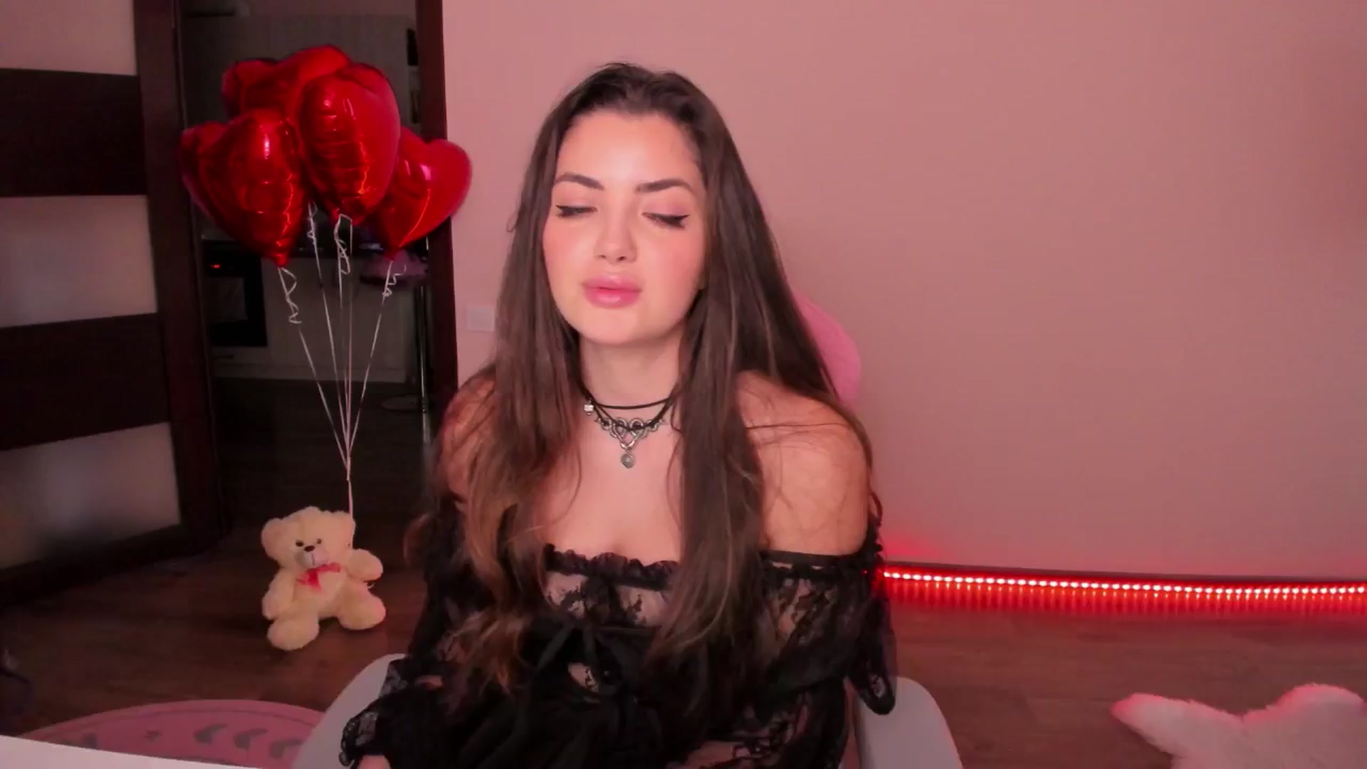 Gallery image thumbnail from wow_peach's myfreecams stream on, 02/14/2025, 14:48 image 8 of 20