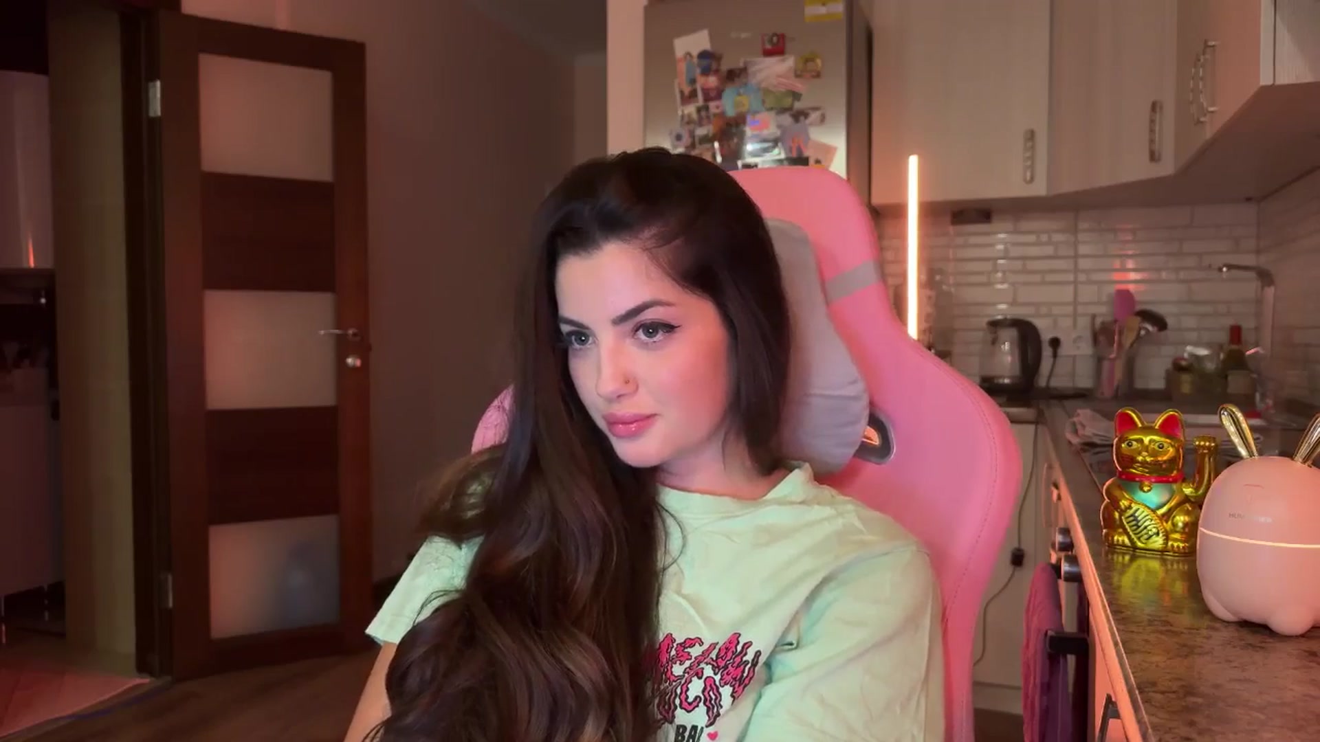 Gallery image thumbnail from wow_peach's myfreecams stream on, 02/24/2025, 19:10 image 8 of 20