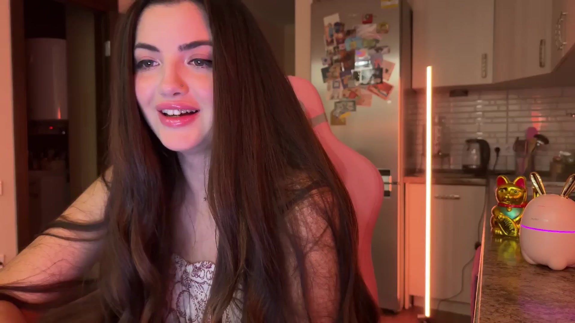 Gallery image thumbnail from wow_peach's myfreecams stream on, 02/24/2025, 19:10 image 17 of 20