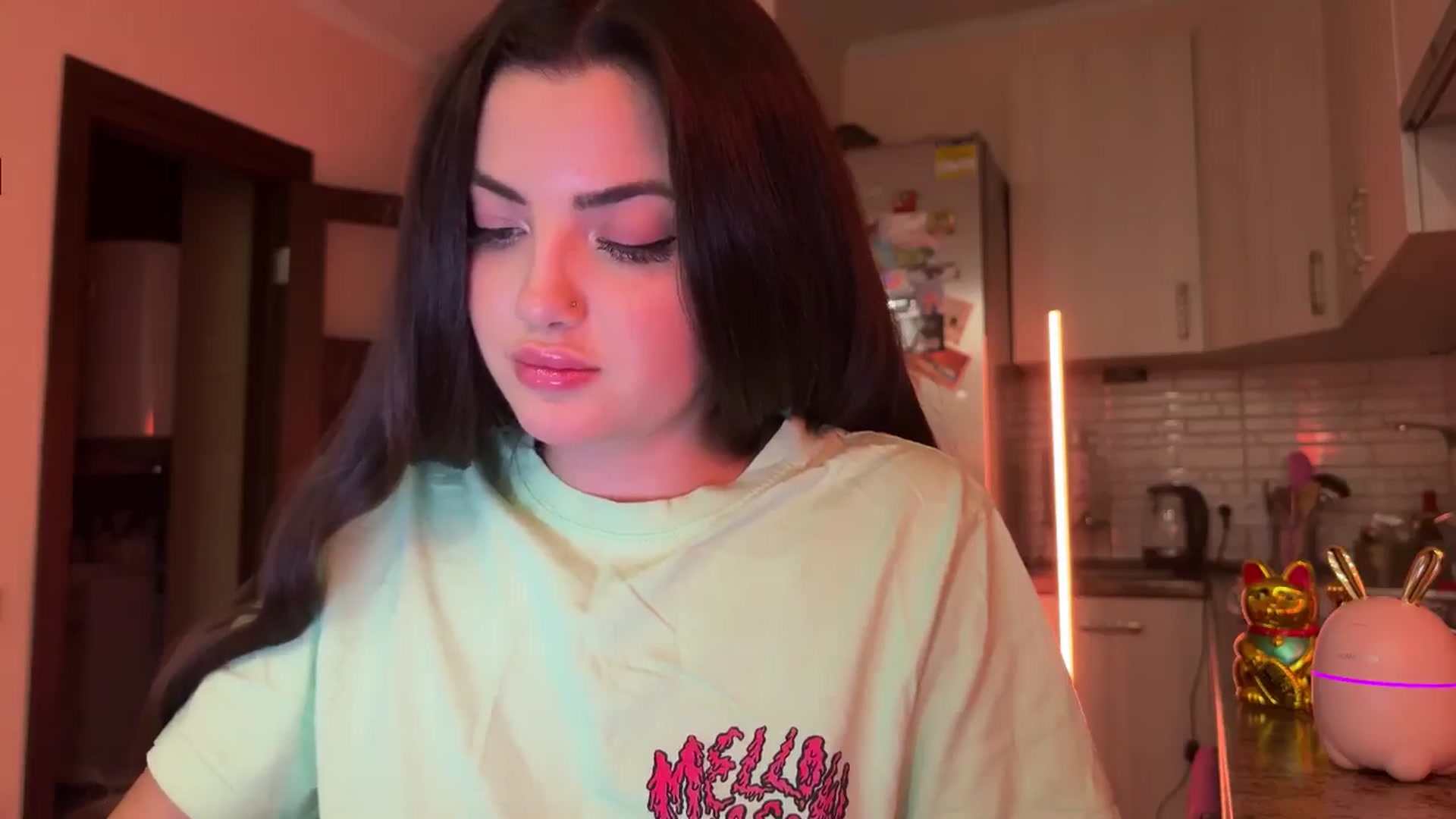 Gallery image thumbnail from wow_peach's myfreecams stream on, 02/24/2025, 19:10 image 13 of 20