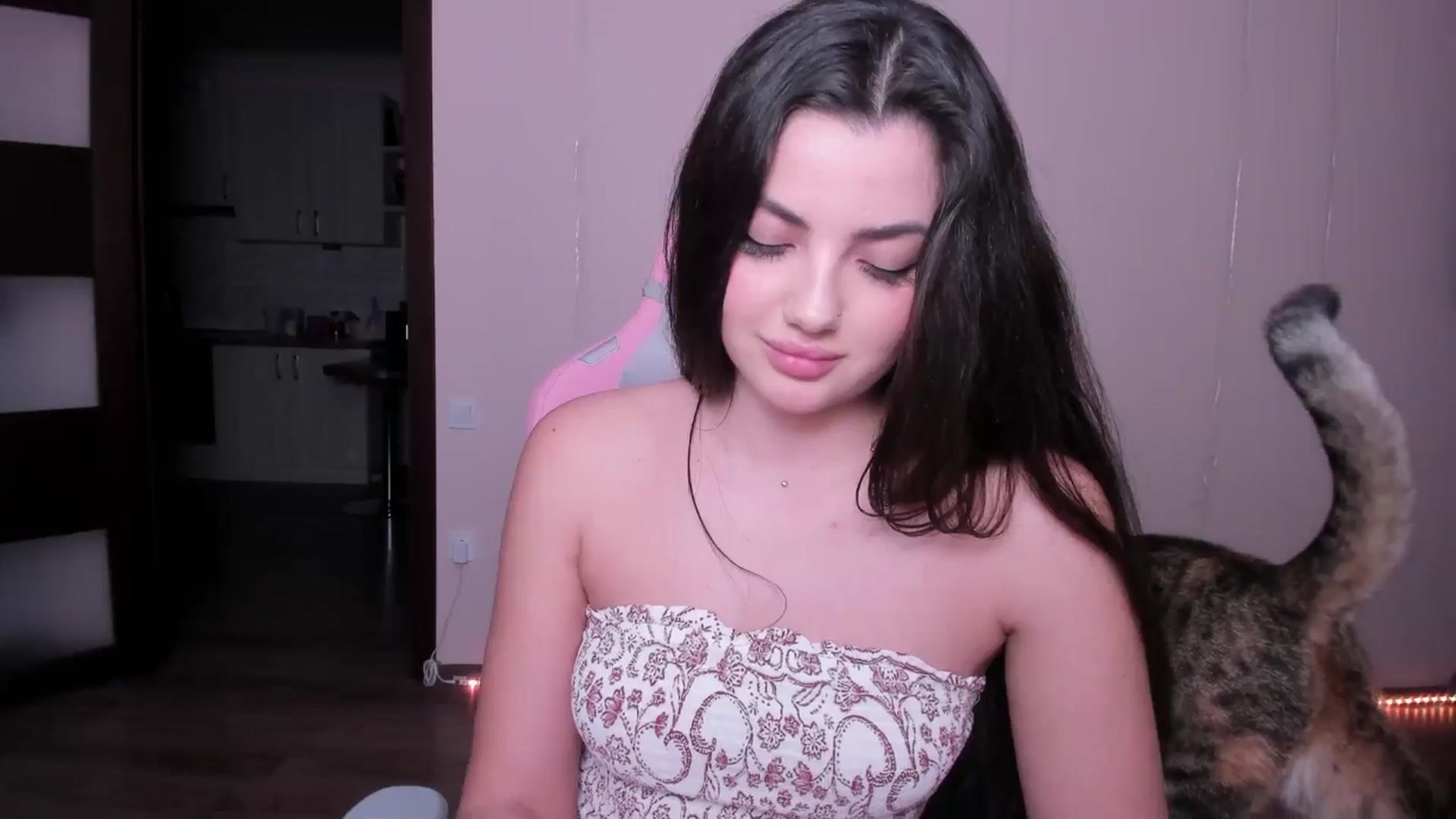 Gallery image thumbnail from wow_peach's myfreecams stream on, 02/27/2025, 20:14 image 20 of 20