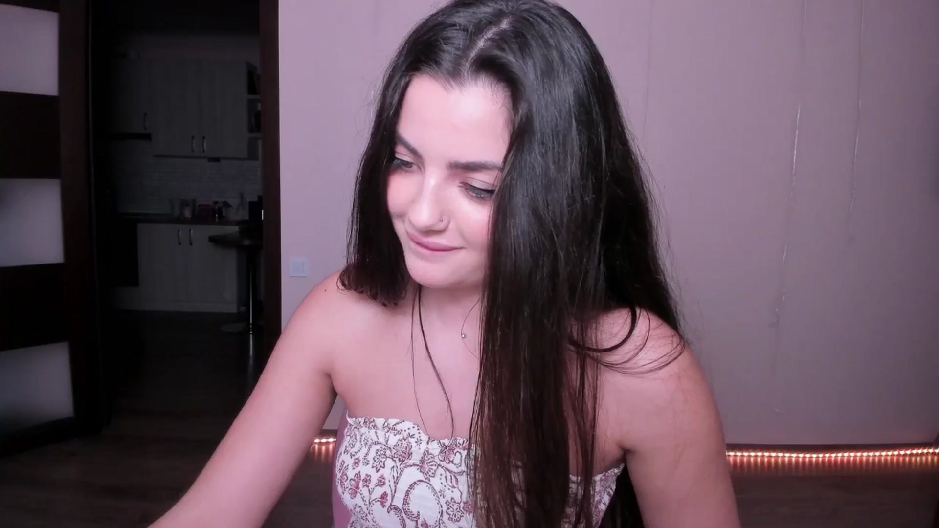 Gallery image thumbnail from wow_peach's myfreecams stream on, 02/27/2025, 20:14 image 15 of 20