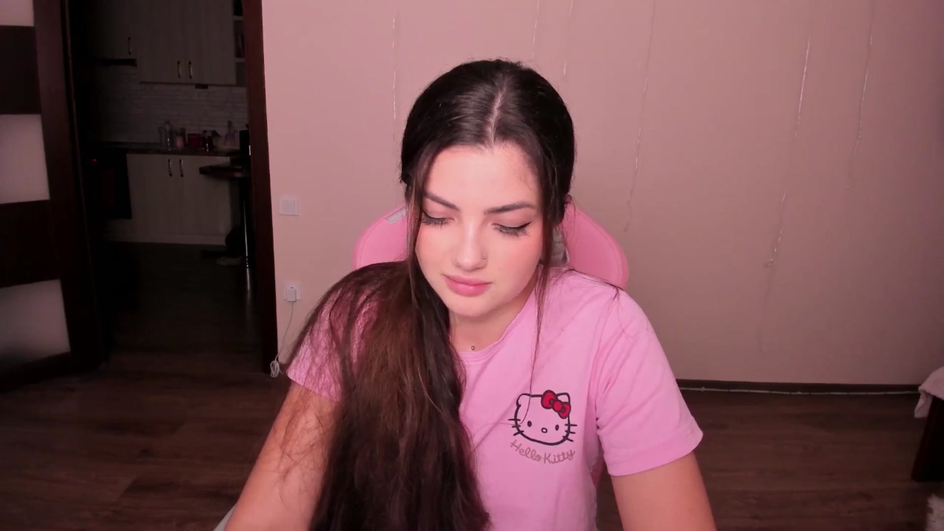 Gallery image thumbnail from wow_peach's myfreecams stream on, 02/28/2025, 18:31 image 5 of 20