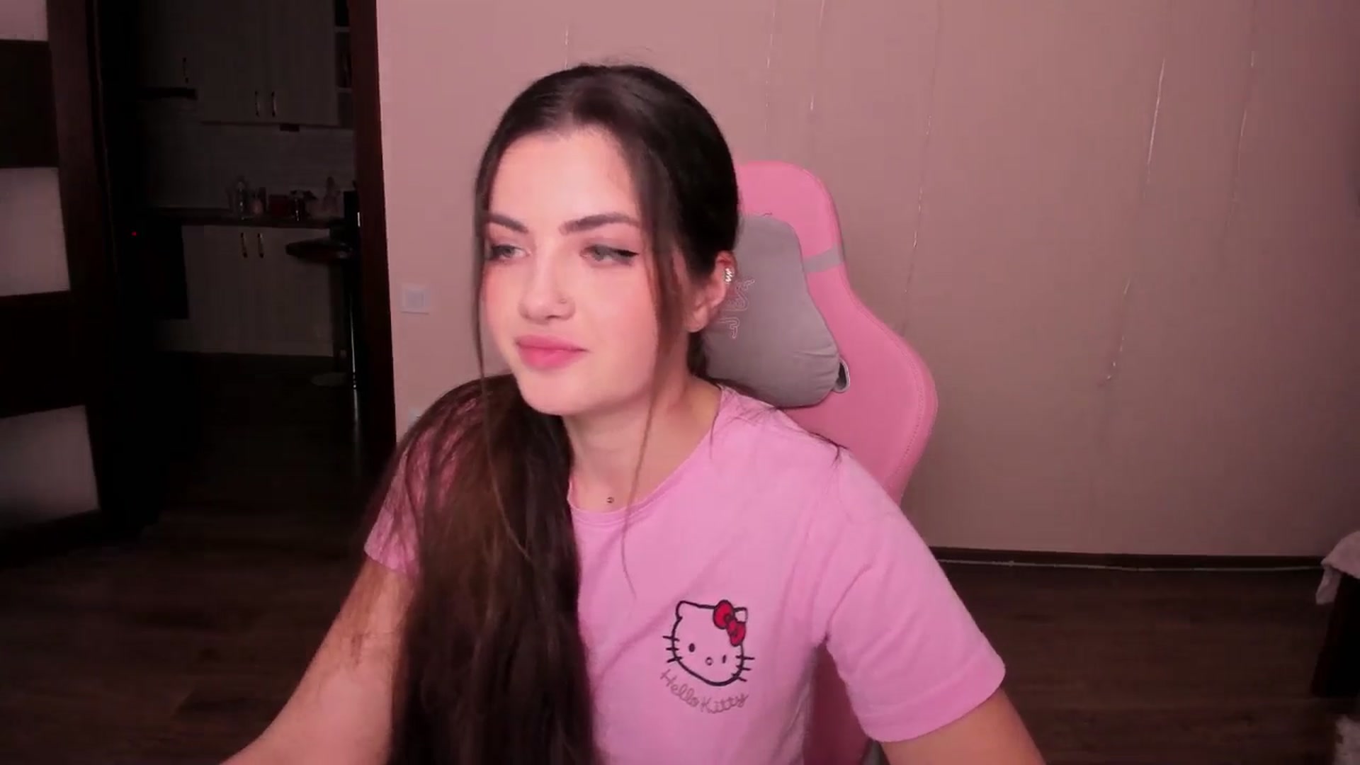 Gallery image thumbnail from wow_peach's myfreecams stream on, 02/28/2025, 18:31 image 6 of 20