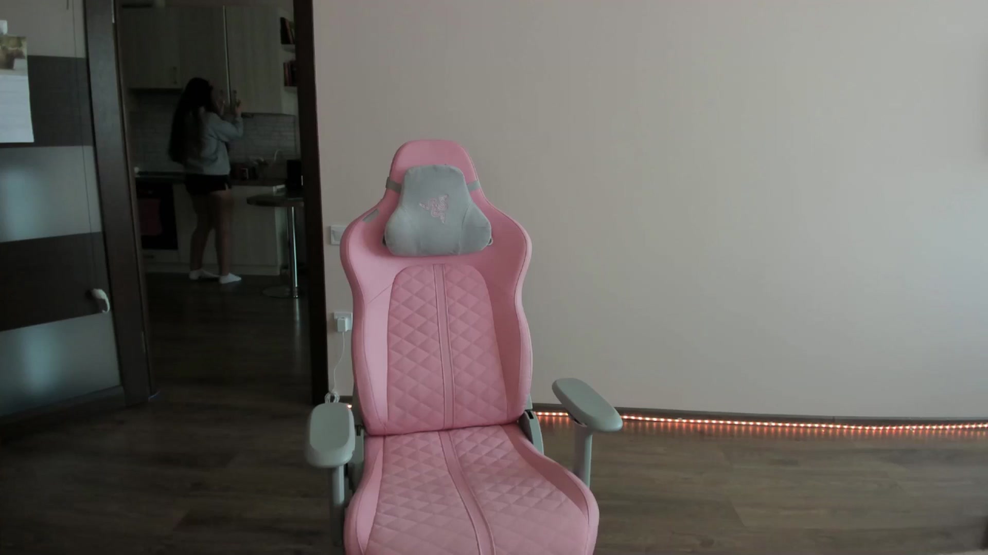 Gallery image thumbnail from wow_peach's myfreecams stream on, 03/22/2025, 13:11 image 7 of 20