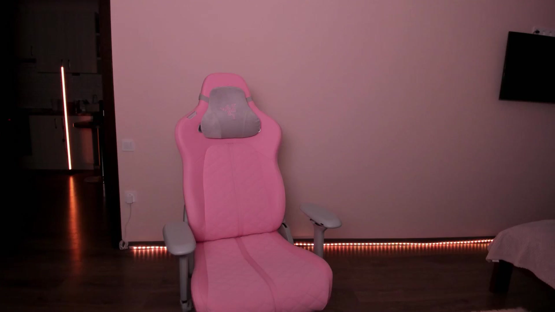 Gallery image thumbnail from wow_peach's myfreecams stream on, 03/23/2025, 17:37 image 3 of 20