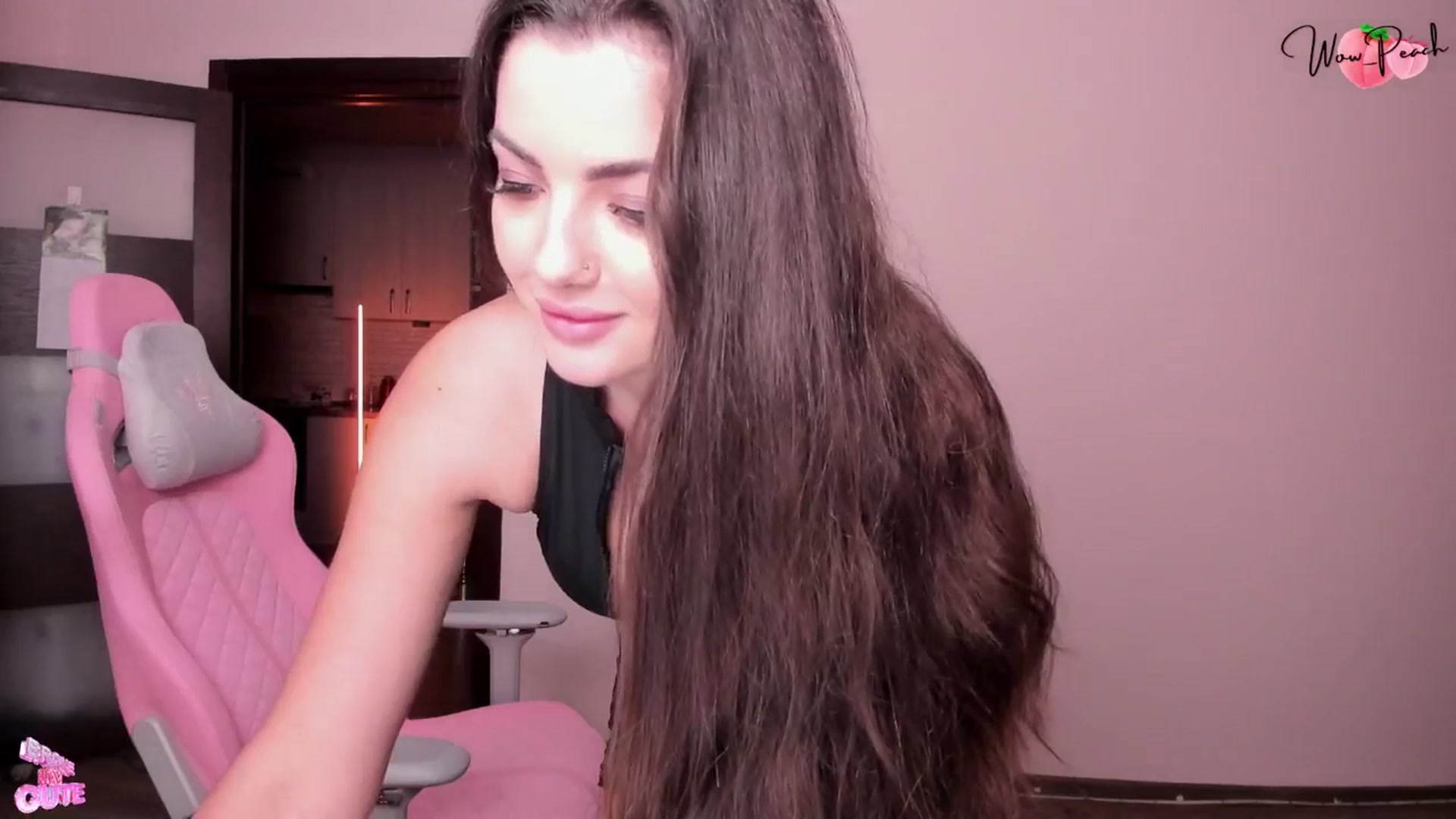 Gallery image thumbnail from wow_peach's myfreecams stream on, 09/21/2025, 17:27 image 8 of 20