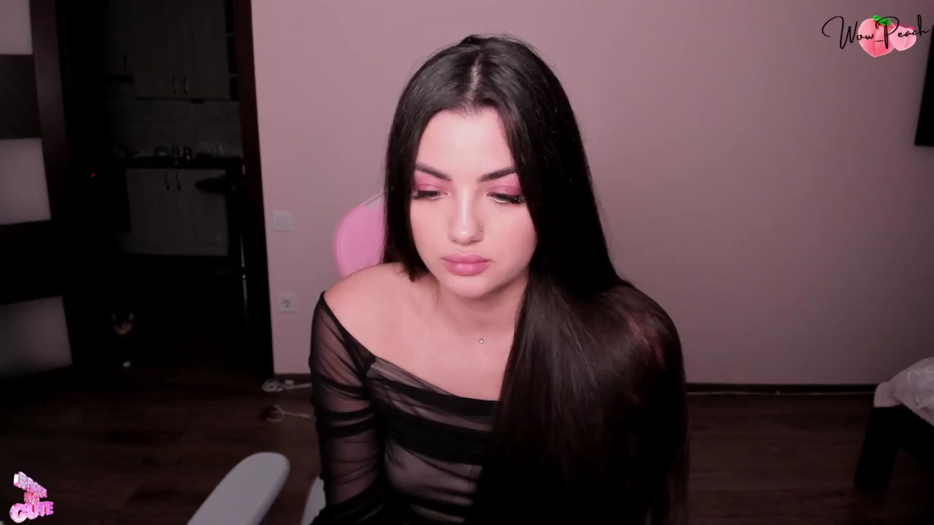 Gallery image thumbnail from wow_peach's myfreecams stream on, 09/27/2025, 19:14 image 19 of 20