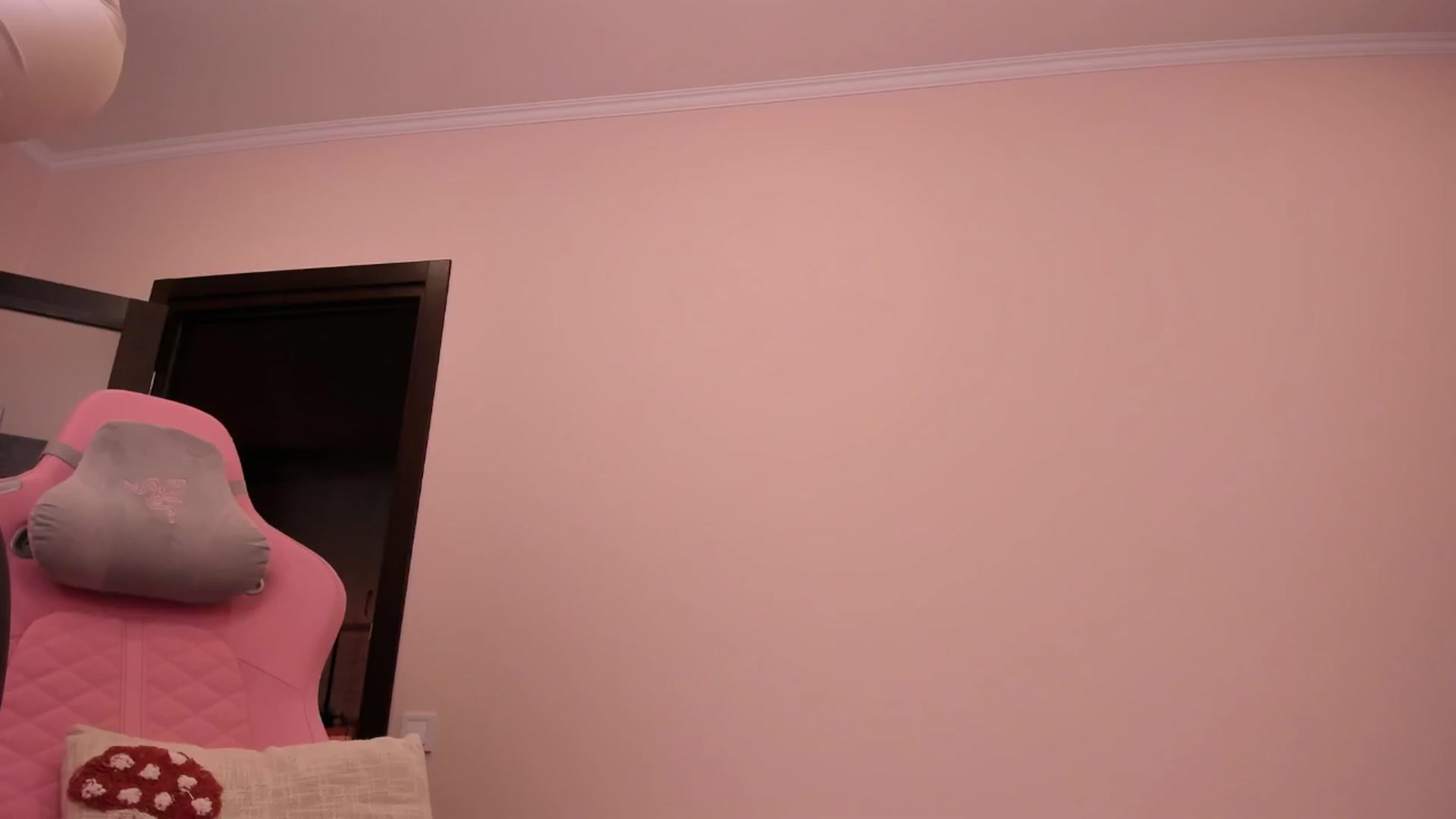 Gallery image thumbnail from wow_peach's myfreecams stream on, 10/13/2025, 20:43 image 13 of 20