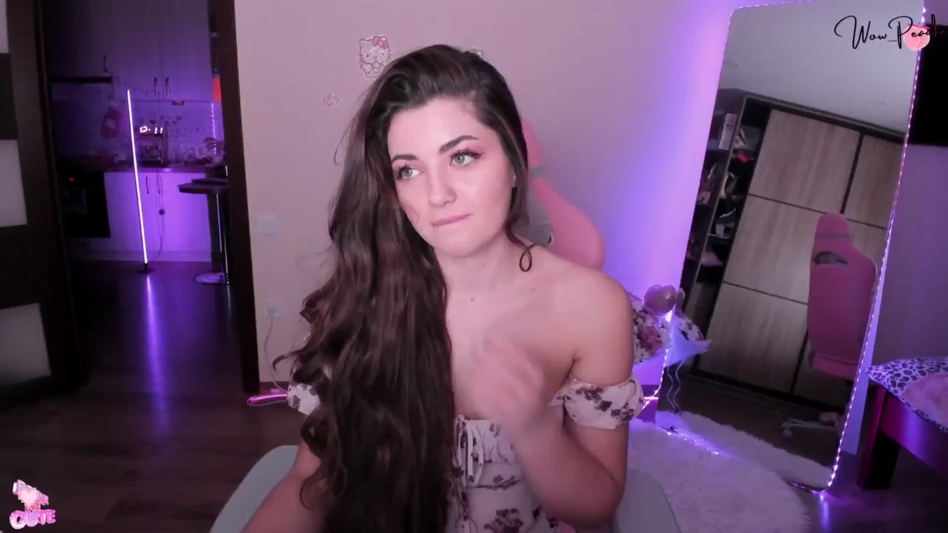 Gallery image thumbnail from wow_peach's myfreecams stream on, 03/09/2026, 17:22 image 9 of 20