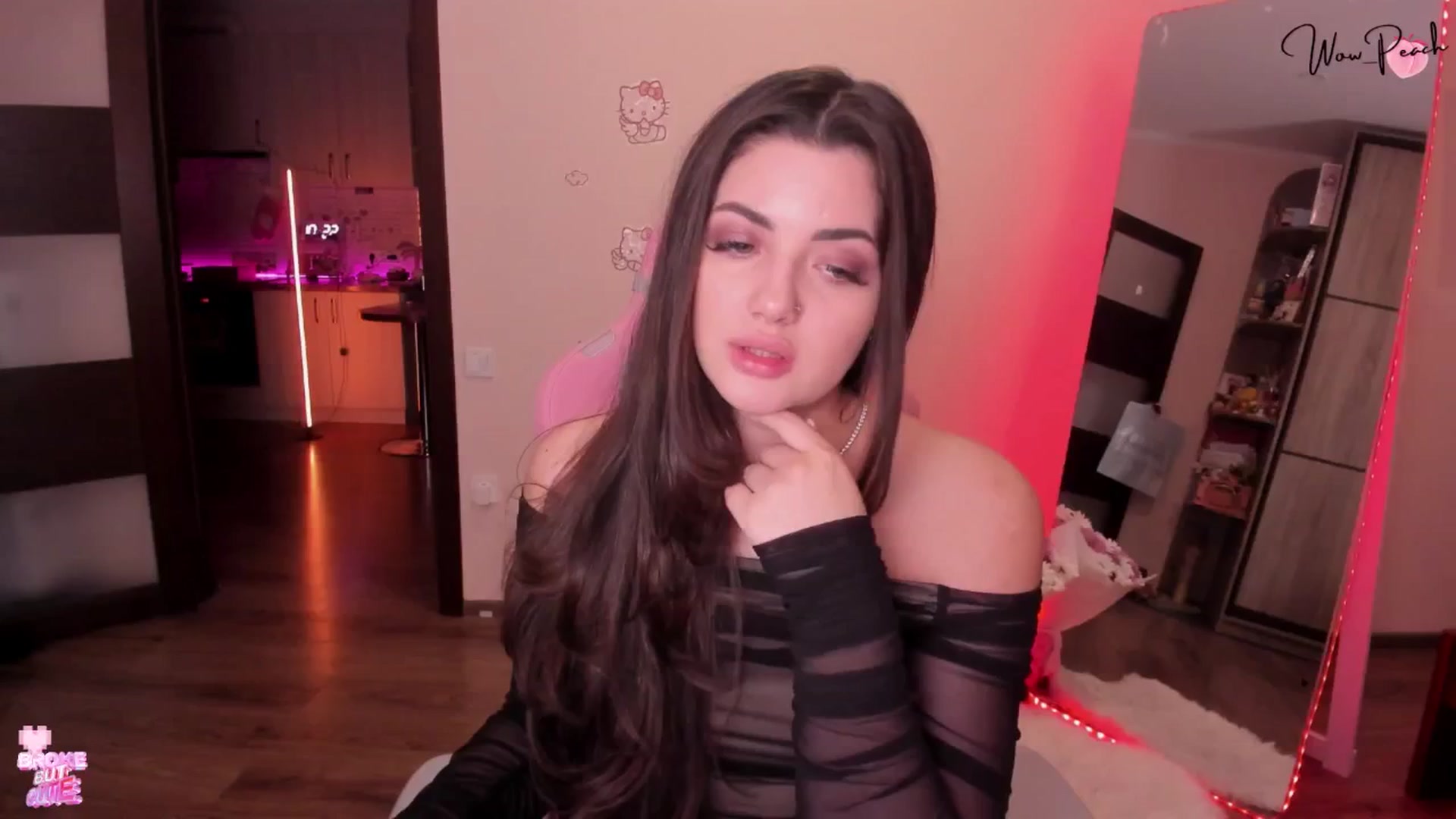 Gallery image thumbnail from wow_peach's myfreecams stream on, 03/12/2026, 18:45 image 4 of 20