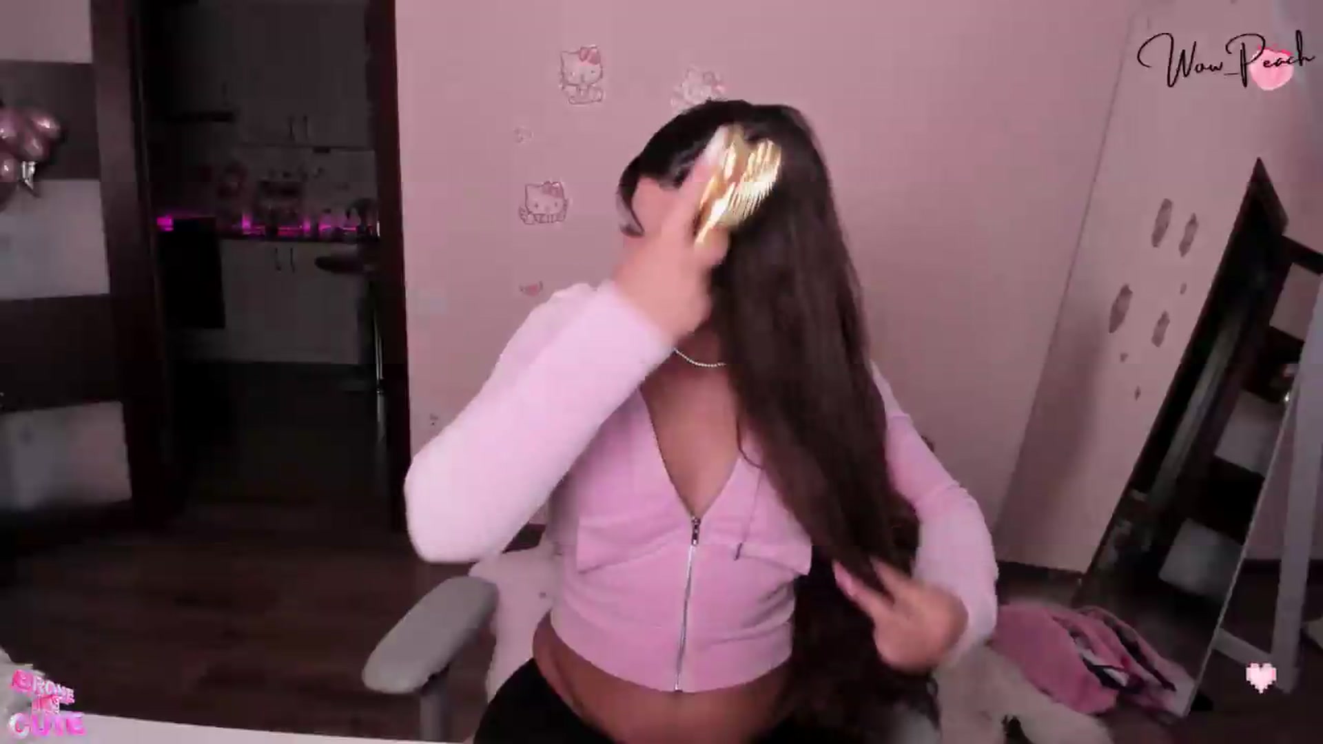 Gallery image thumbnail from wow_peach's myfreecams stream on, 09/07/2026, 16:45 image 19 of 20