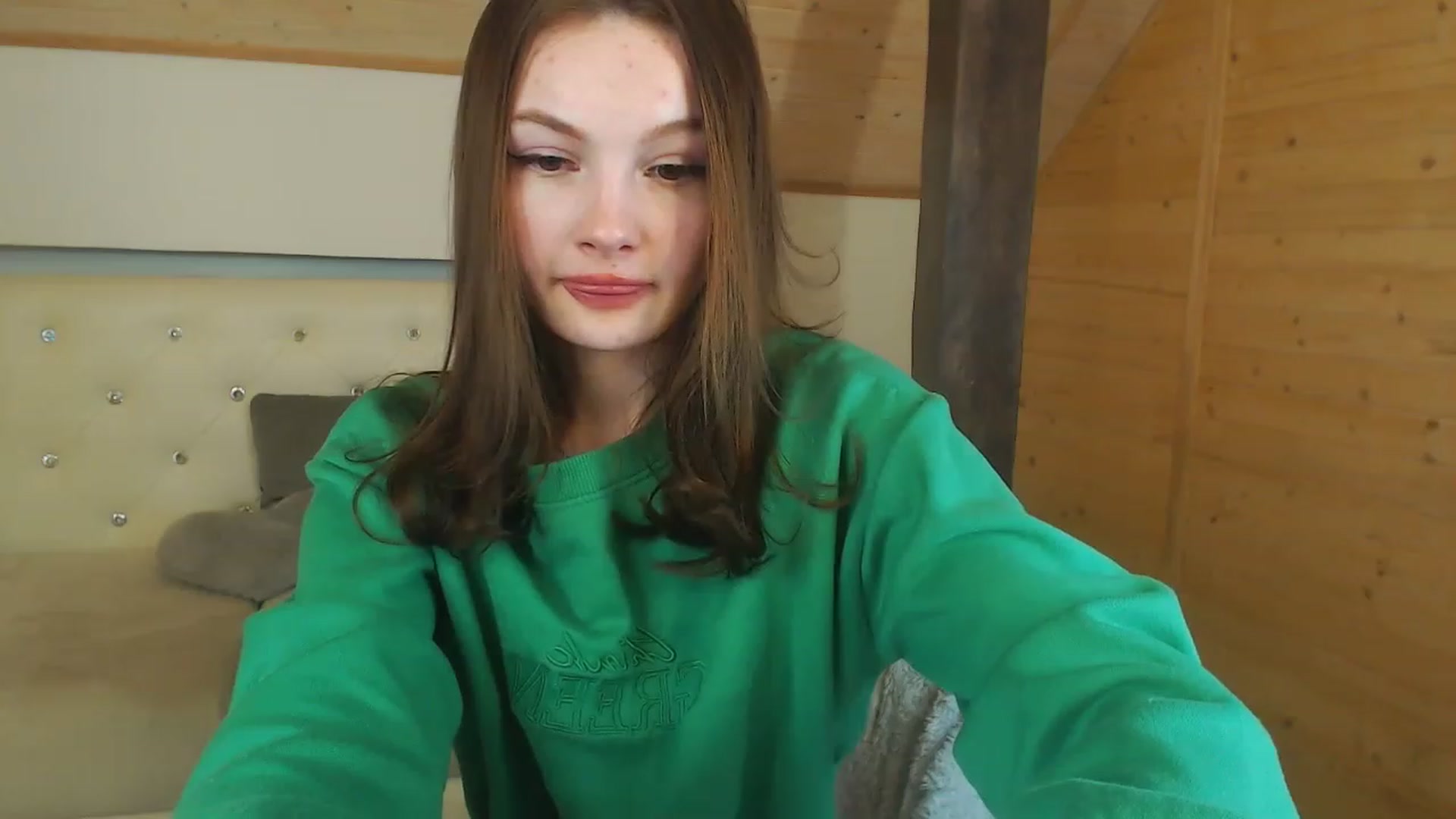 Gallery image thumbnail from wowsasha's myfreecams stream on, 02/06/2023, 20:32 image 16 of 20
