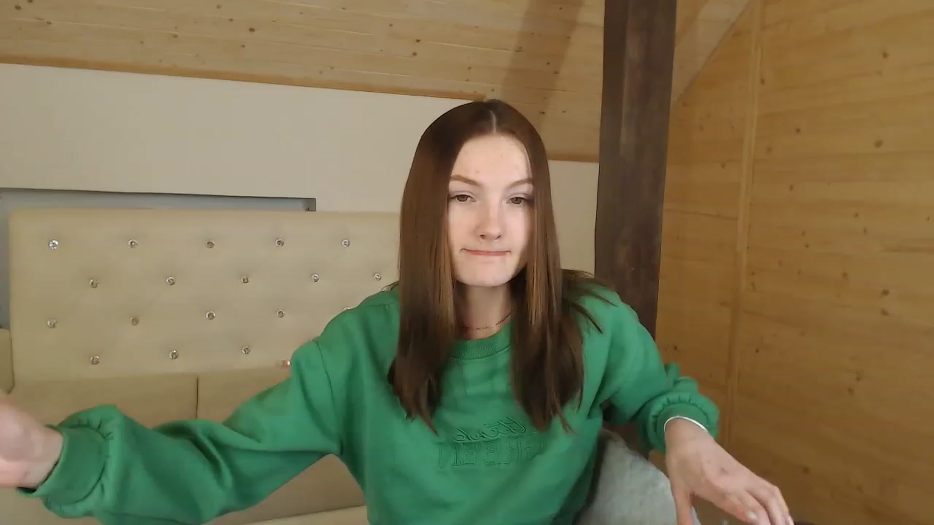 Gallery image thumbnail from wowsasha's myfreecams stream on, 02/09/2023, 18:35 image 4 of 20