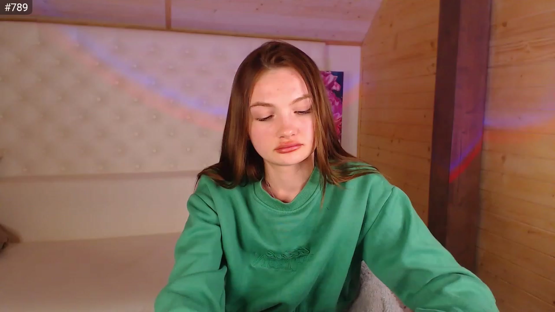 Gallery image thumbnail from wowsasha's myfreecams stream on, 02/13/2023, 18:59 image 19 of 20