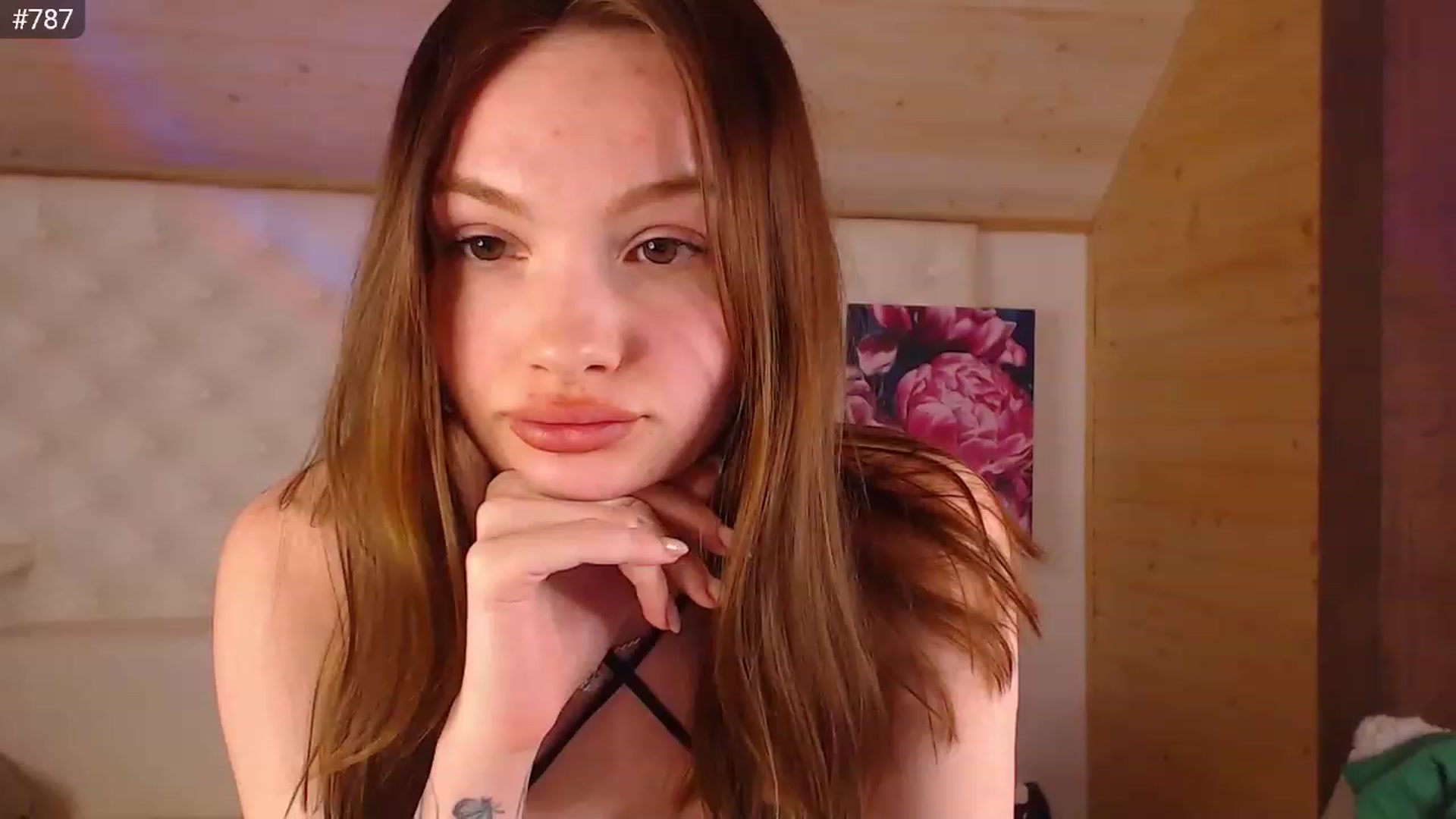 Gallery image thumbnail from wowsasha's myfreecams stream on, 02/13/2023, 18:59 image 5 of 20