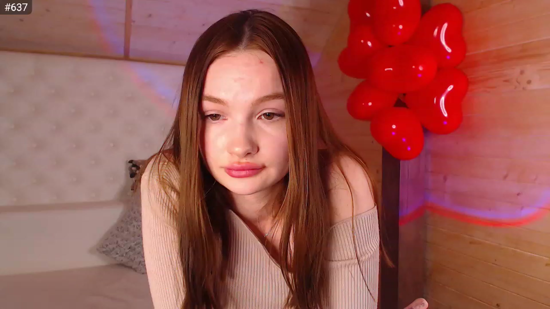 Gallery image thumbnail from wowsasha's myfreecams stream on, 02/14/2023, 20:17 image 5 of 20
