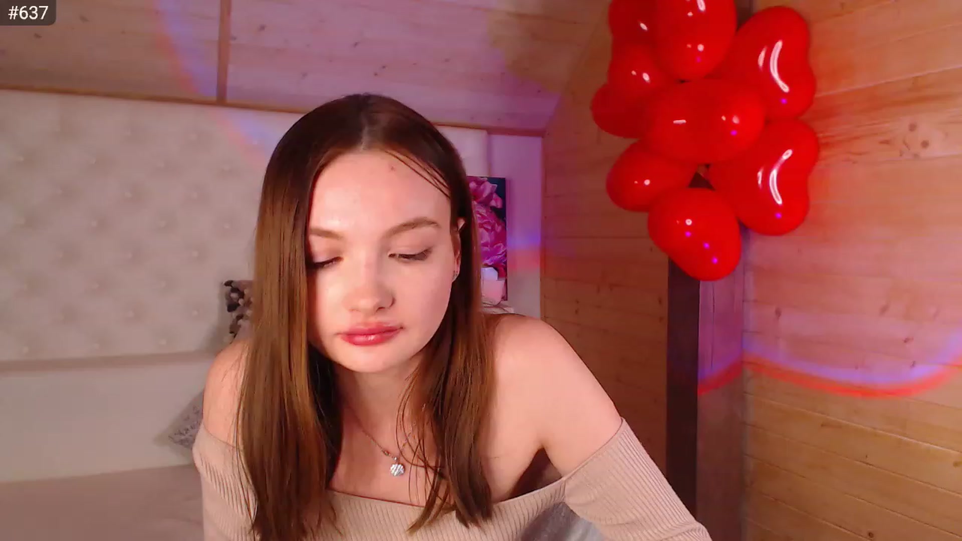Gallery image thumbnail from wowsasha's myfreecams stream on, 02/14/2023, 20:17 image 17 of 20