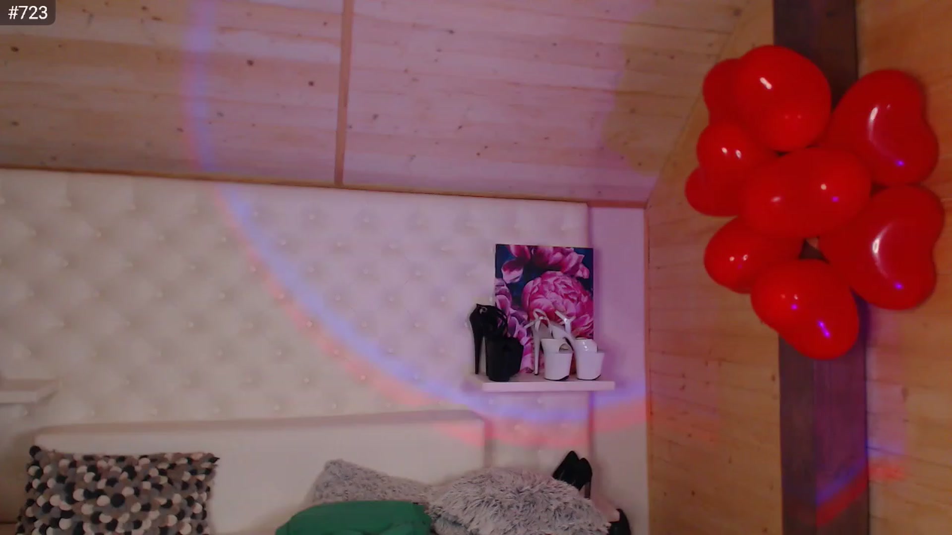 Gallery image thumbnail from wowsasha's myfreecams stream on, 02/18/2023, 20:39 image 2 of 20
