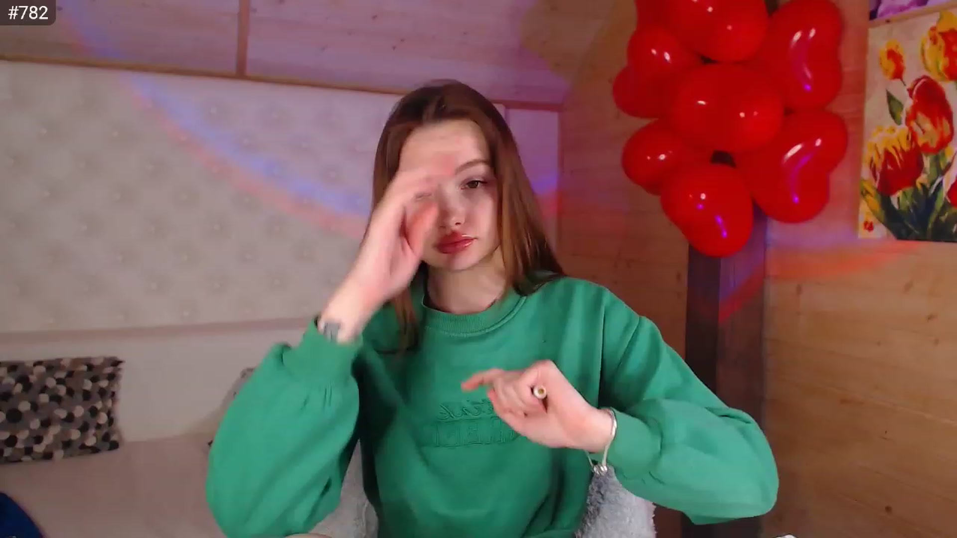 Gallery image thumbnail from wowsasha's myfreecams stream on, 02/19/2023, 19:45 image 3 of 20