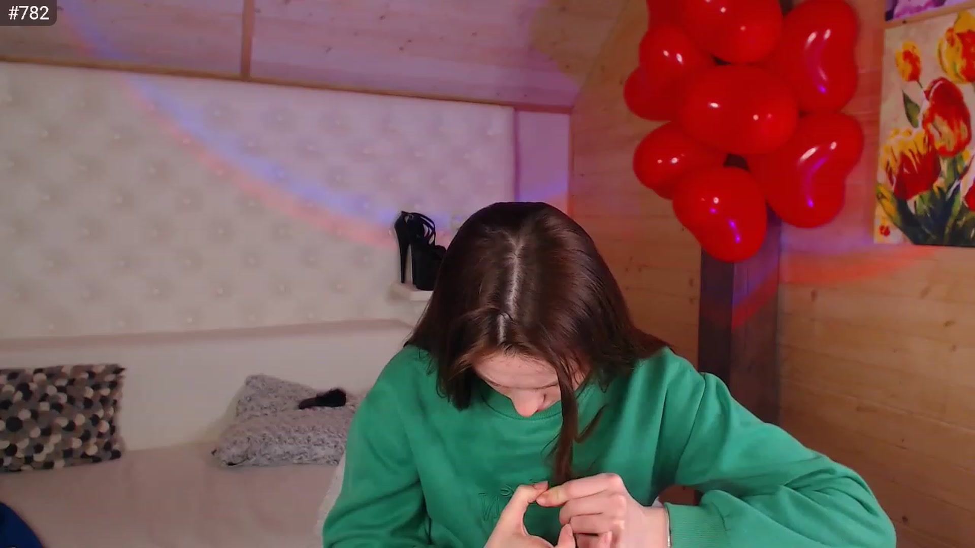 Gallery image thumbnail from wowsasha's myfreecams stream on, 02/19/2023, 19:45 image 11 of 20