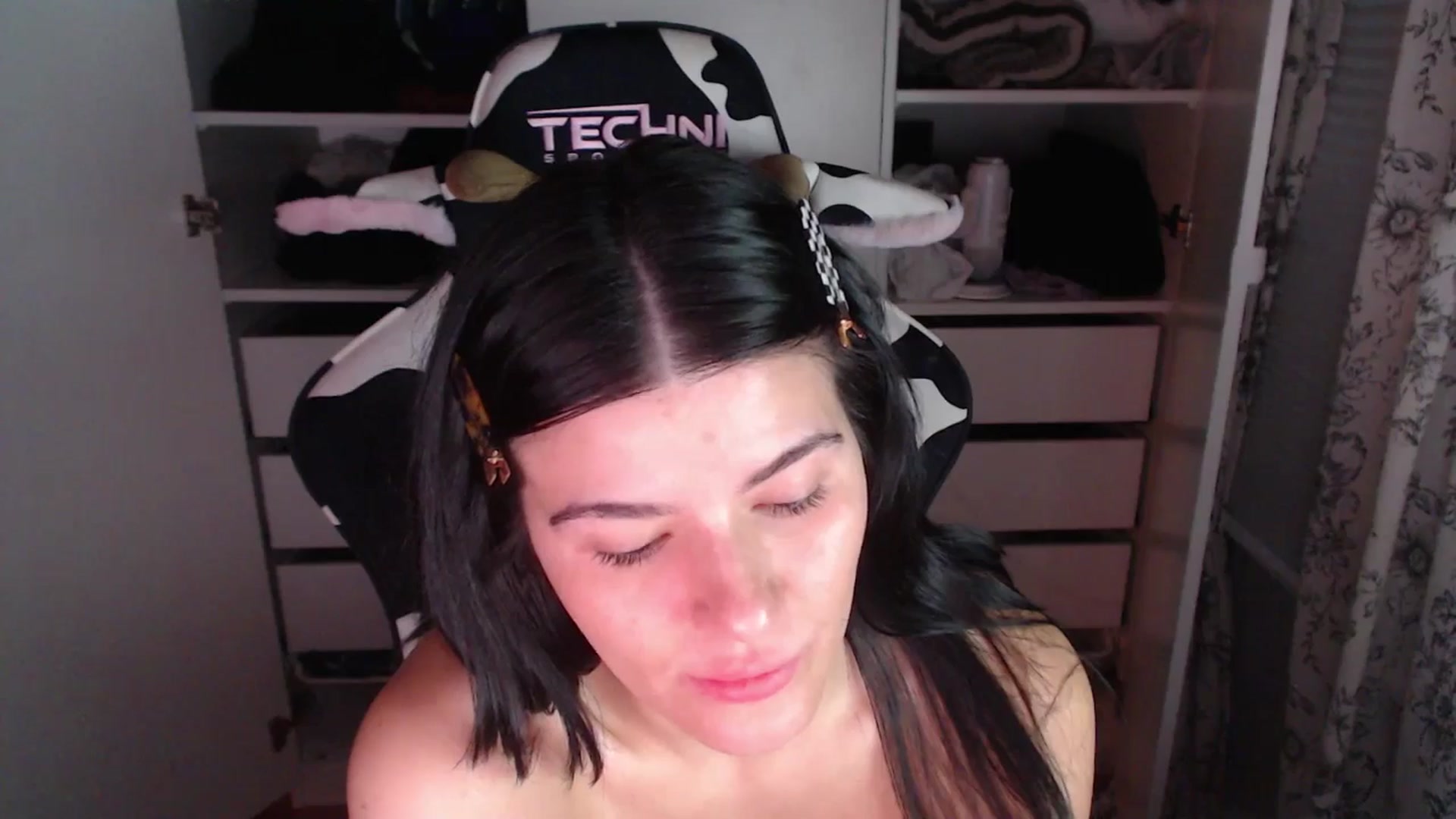 Gallery image thumbnail from wowshessocool's myfreecams stream on, 09/11/2025, 11:07 image 3 of 20