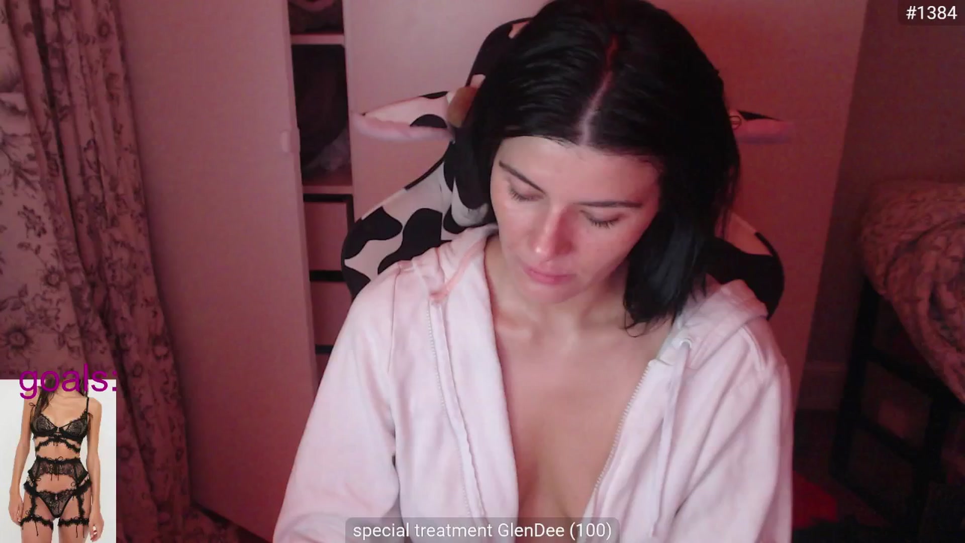 Gallery image thumbnail from wowshessocool's myfreecams stream on, 09/21/2025, 07:25 image 4 of 20