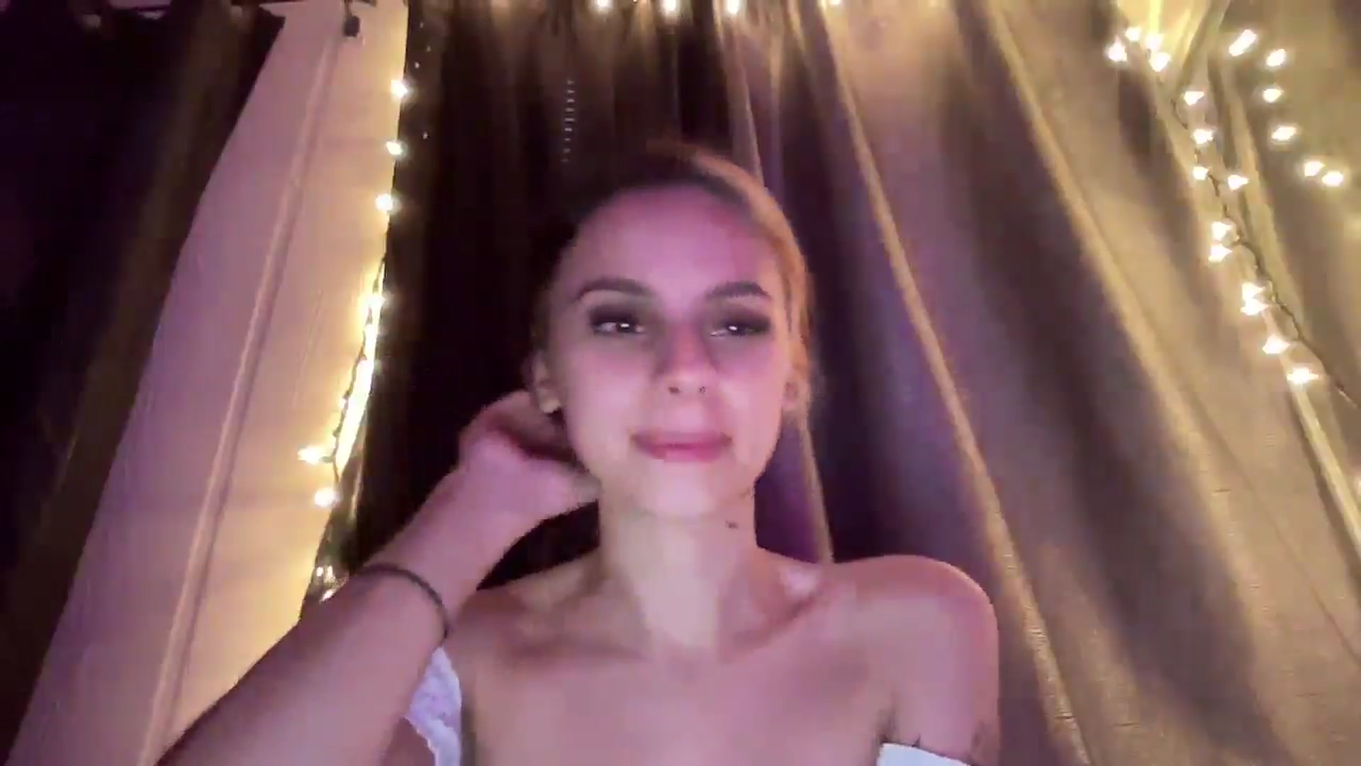 Gallery image thumbnail from wraithbennet's myfreecams stream on, 03/02/2025, 11:57 image 9 of 20