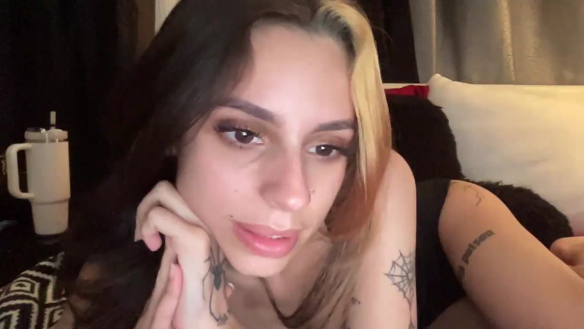 Gallery image thumbnail from wraithbennet's myfreecams stream on, 03/04/2025, 01:32 image 15 of 20