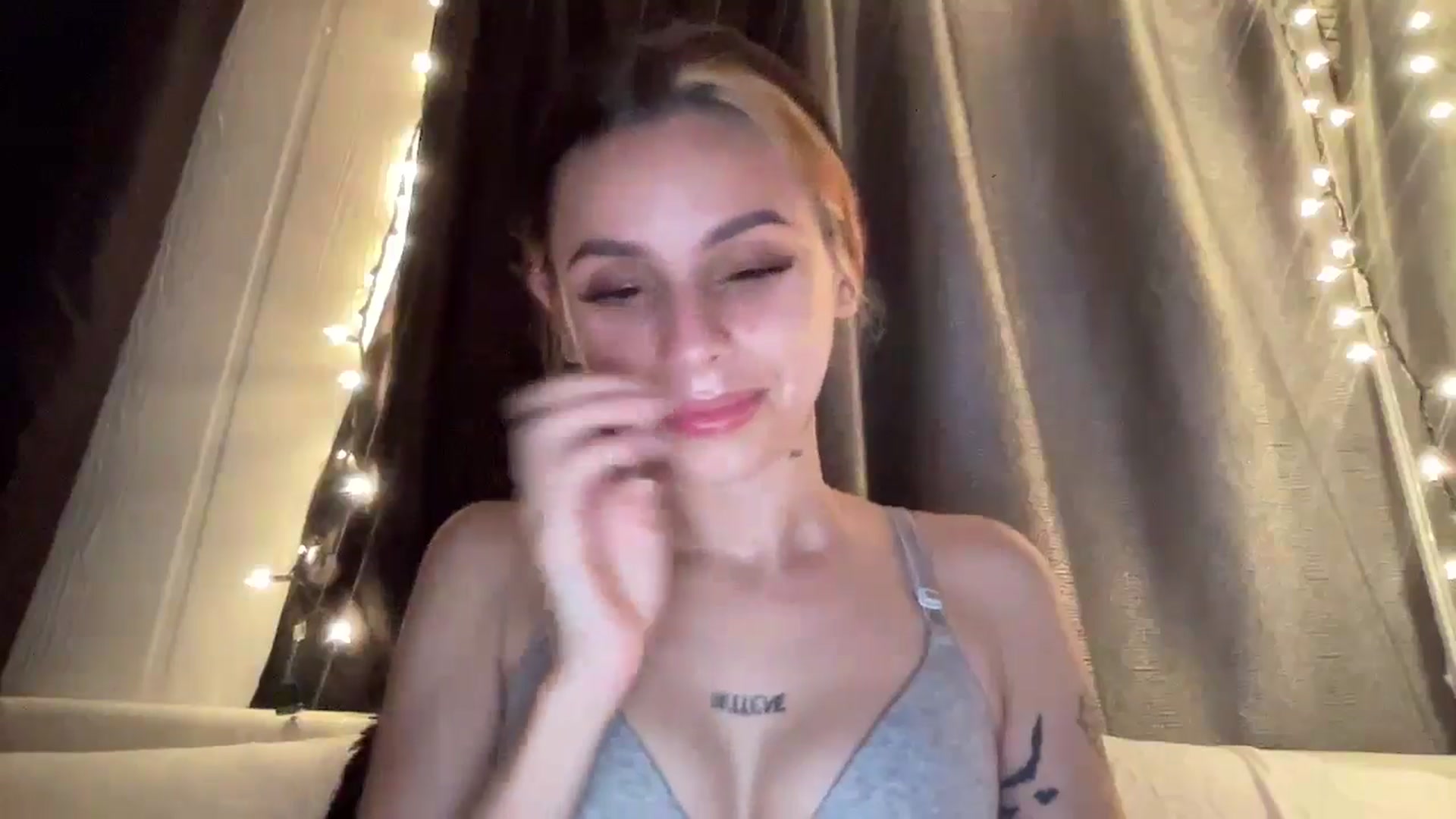 Gallery image thumbnail from wraithbennet's myfreecams stream on, 03/10/2025, 07:42 image 13 of 20