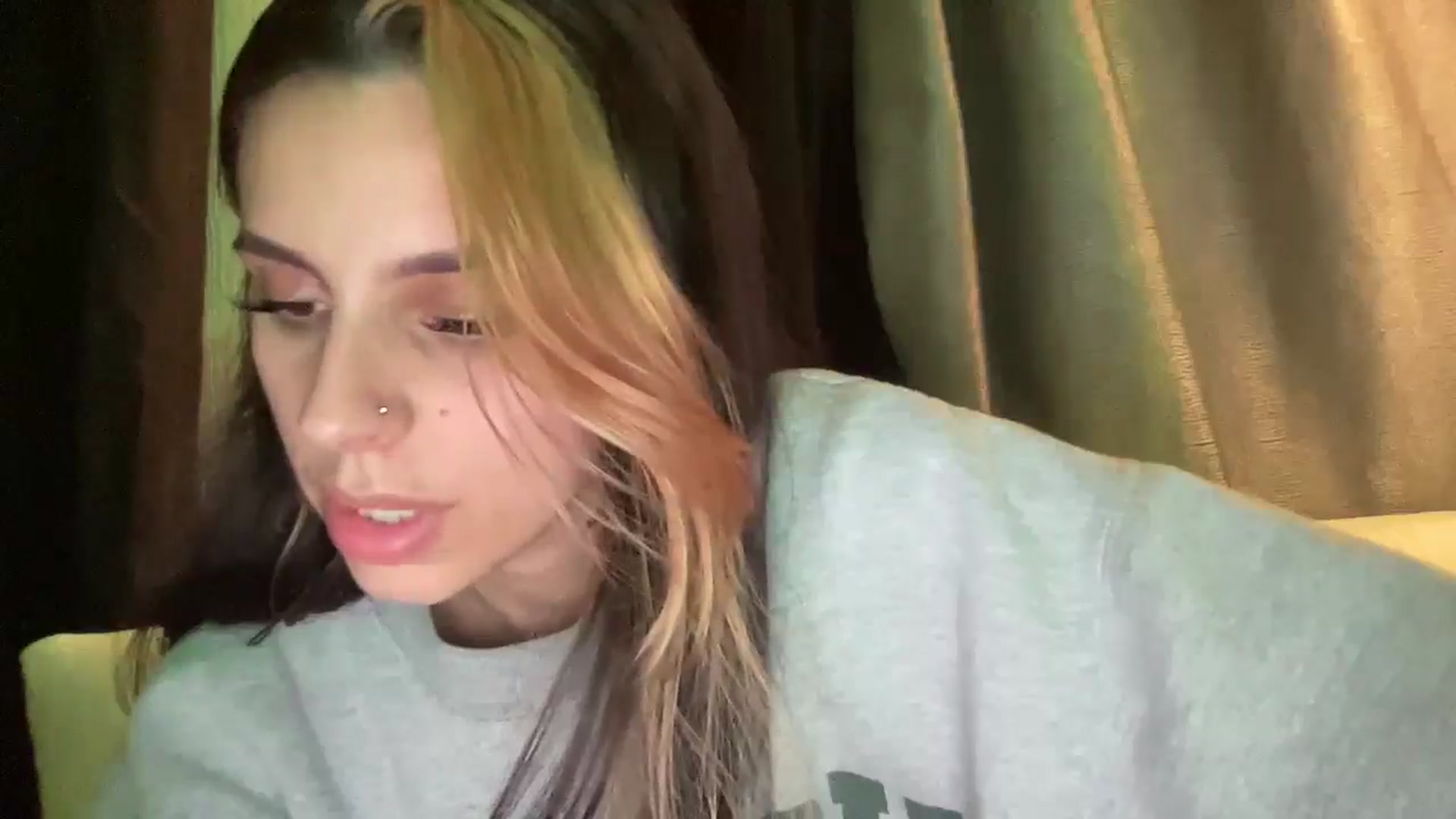 Gallery image thumbnail from wraithbennet's myfreecams stream on, 03/17/2025, 04:34 image 5 of 20