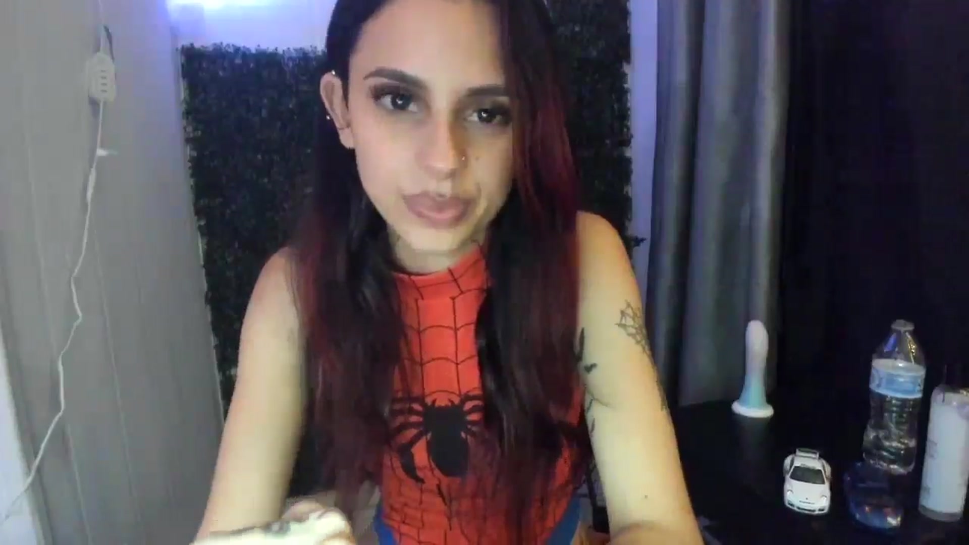 Gallery image thumbnail from wraithbennet's myfreecams stream on, 04/19/2025, 06:55 image 7 of 20