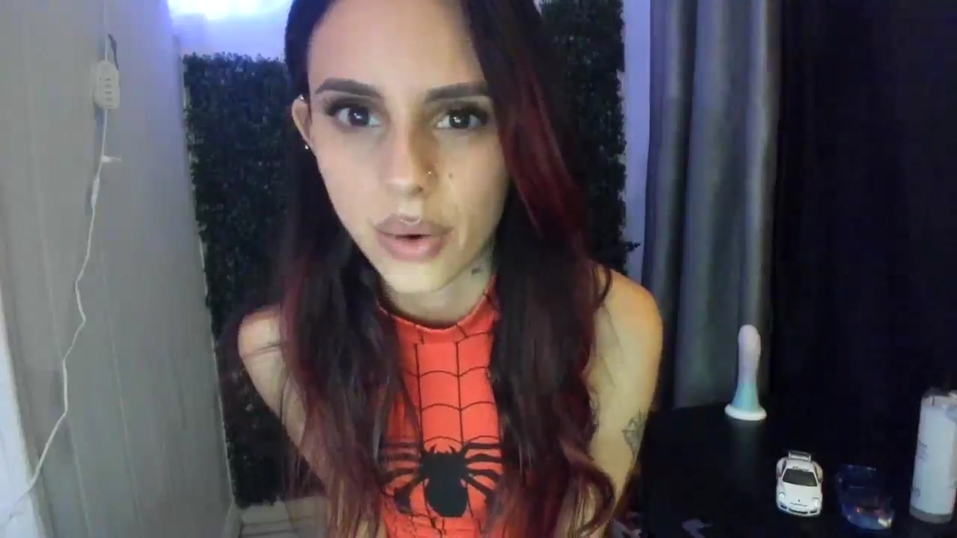 Gallery image thumbnail from wraithbennet's myfreecams stream on, 04/19/2025, 06:55 image 6 of 20