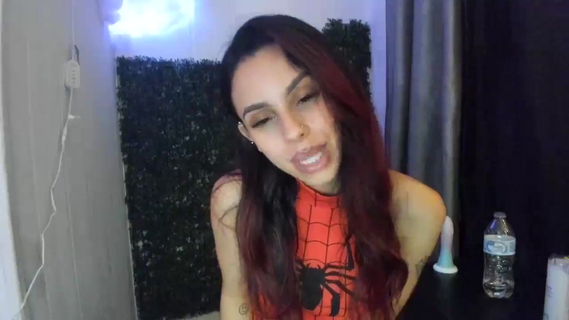Gallery image thumbnail from wraithbennet's myfreecams stream on, 04/19/2025, 06:55 image 10 of 20