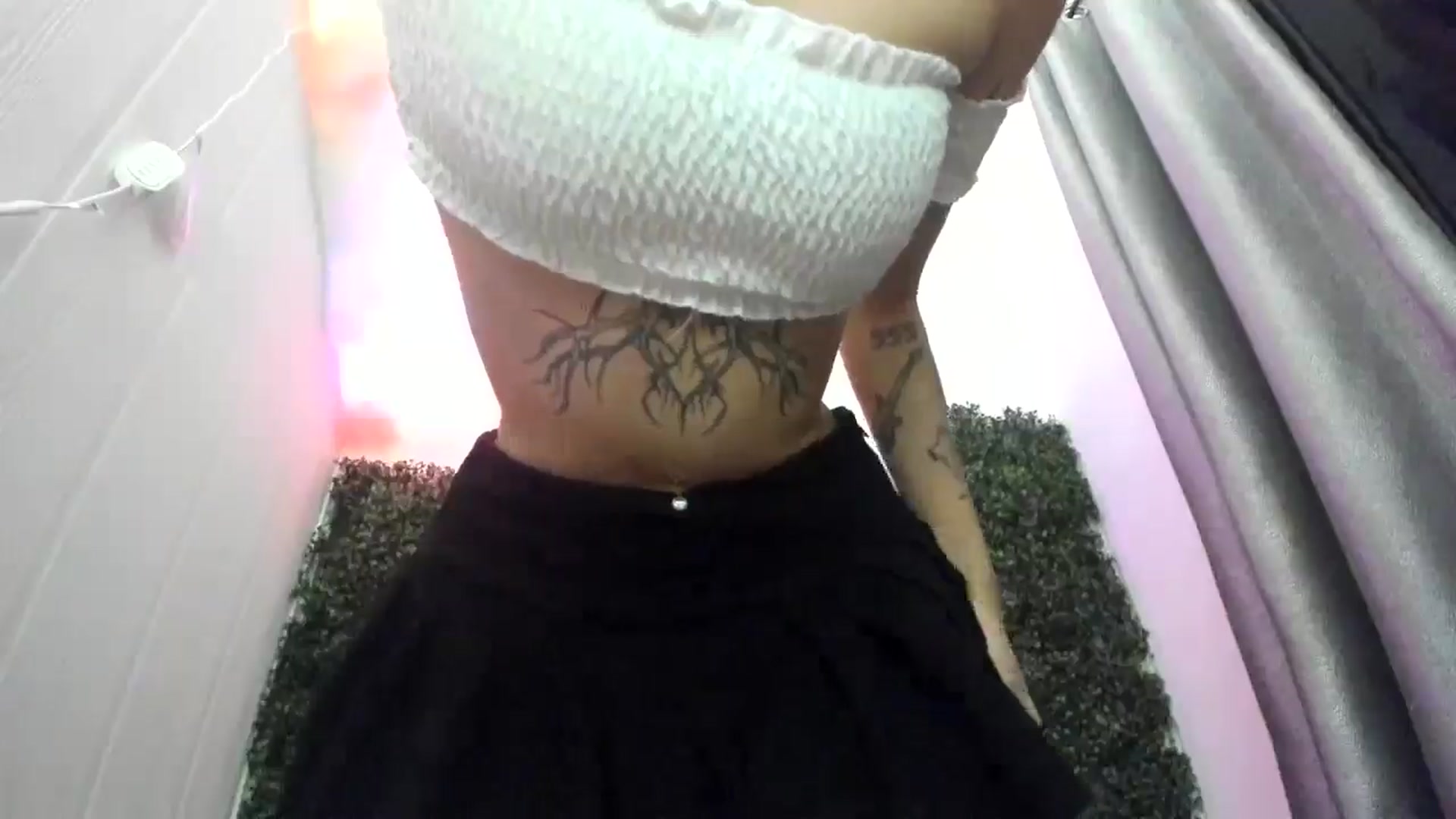 Gallery image thumbnail from wraithbennet's myfreecams stream on, 04/23/2025, 08:48 image 6 of 20