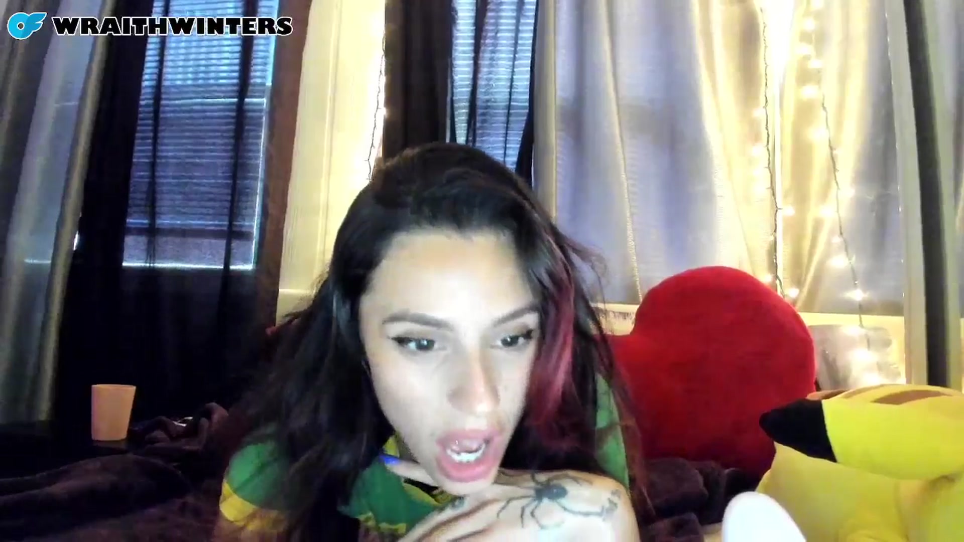 Gallery image thumbnail from wraithbennet's myfreecams stream on, 05/03/2025, 16:19 image 18 of 20