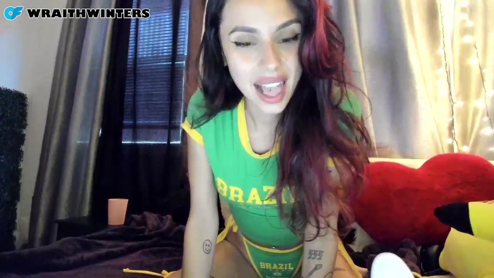 Gallery image thumbnail from wraithbennet's myfreecams stream on, 05/03/2025, 16:43 image 4 of 20